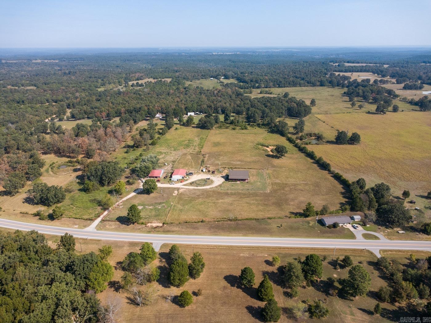 11752 E Highway 62 E Ash Flat, AR 72513
