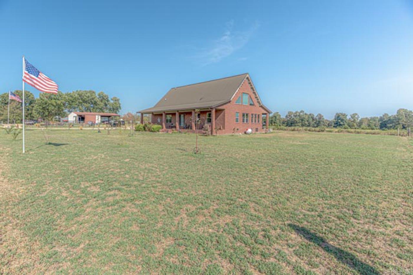 11752 E Highway 62 E Ash Flat, AR 72513