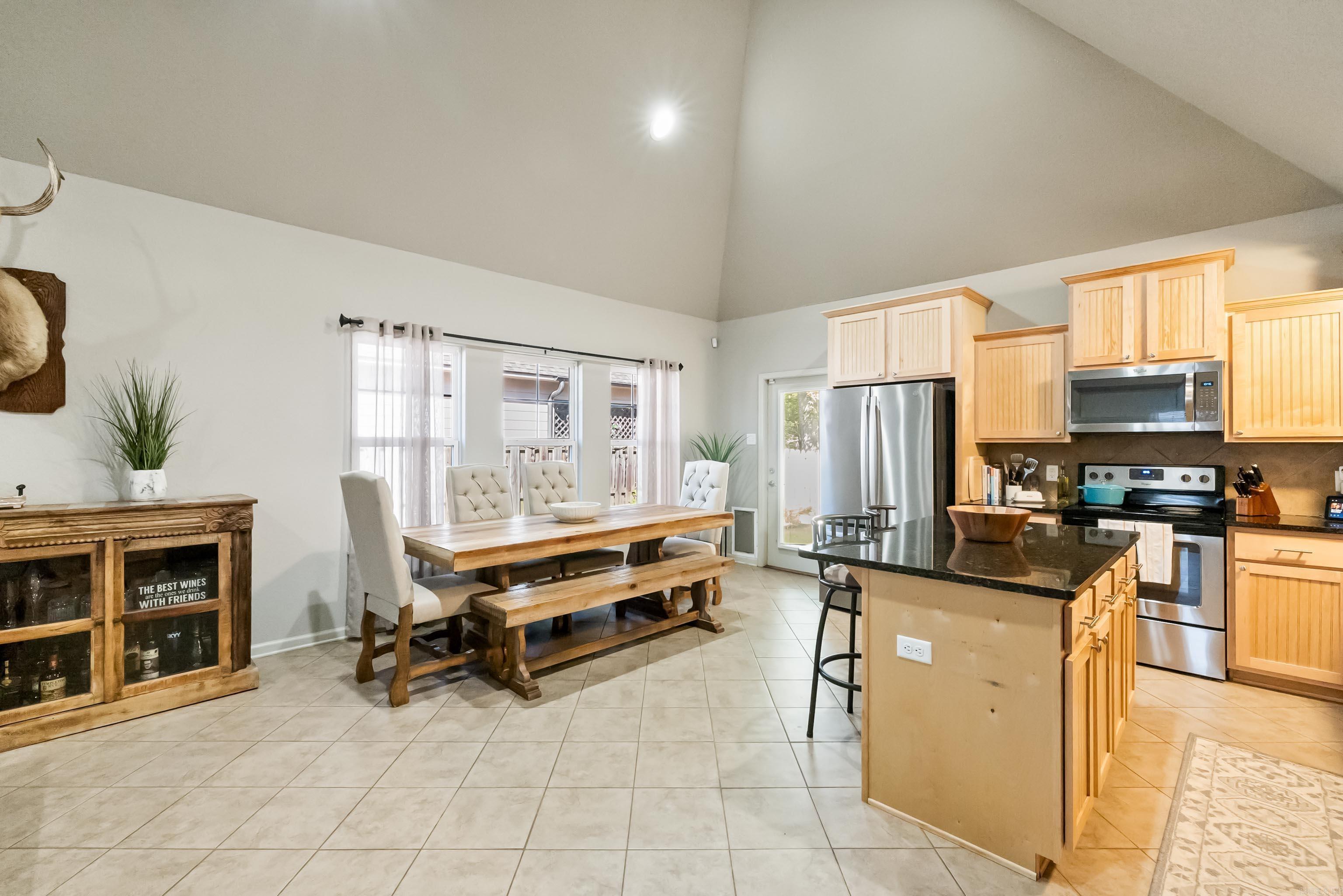 1980 Massee Gardens  Conway, AR