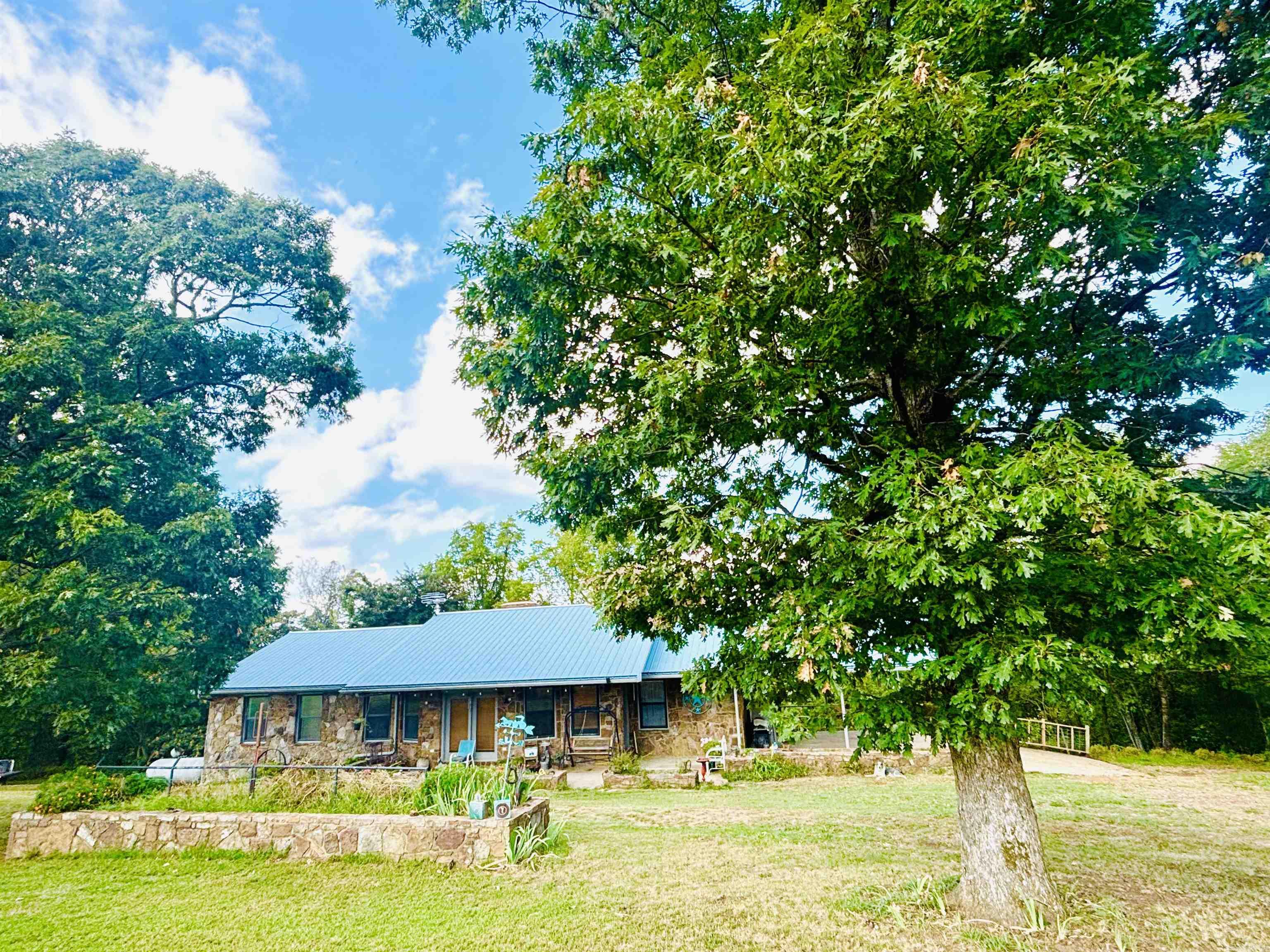 3334 Little Red River  Marshall, AR