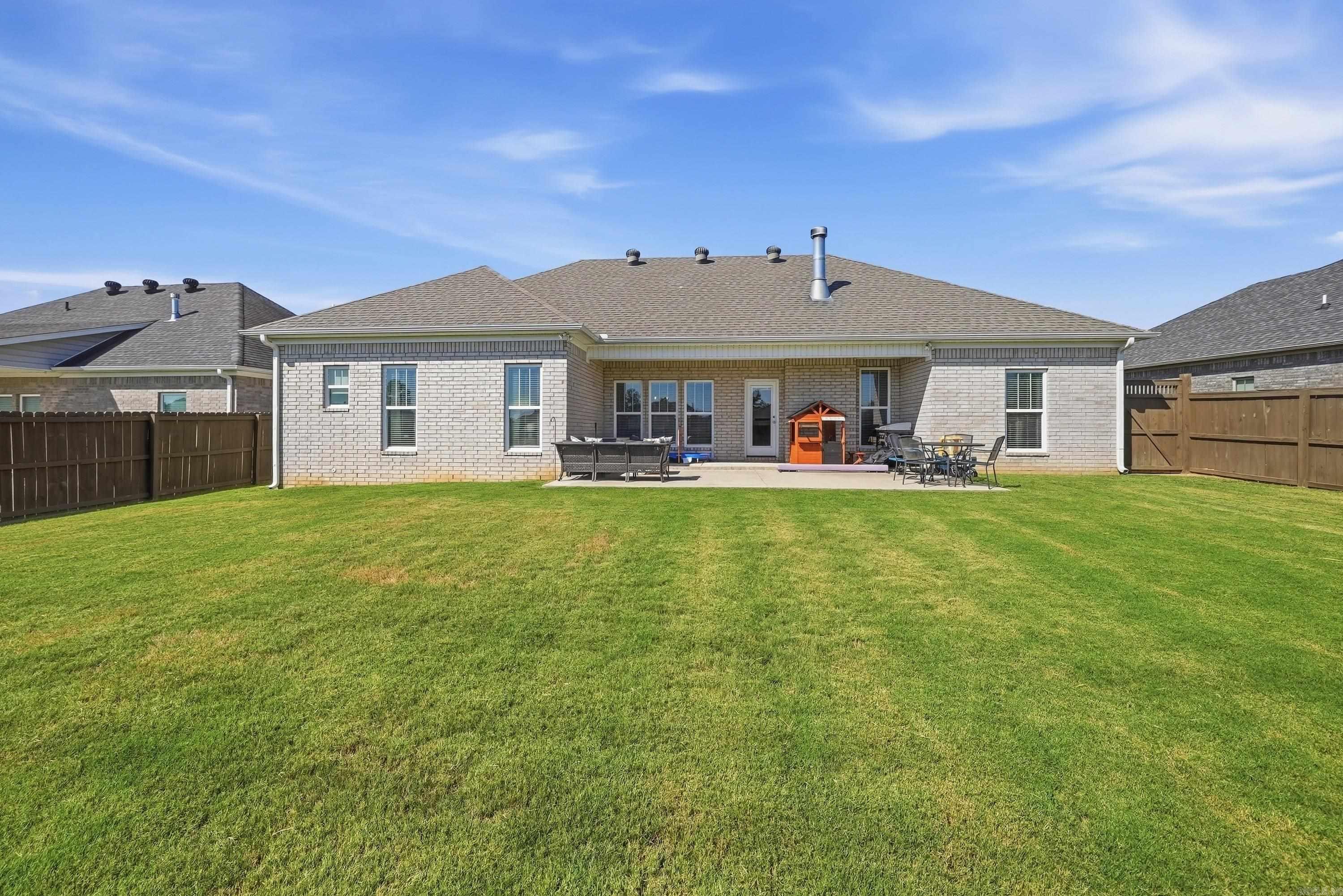 150 Grey Fox  Conway, AR