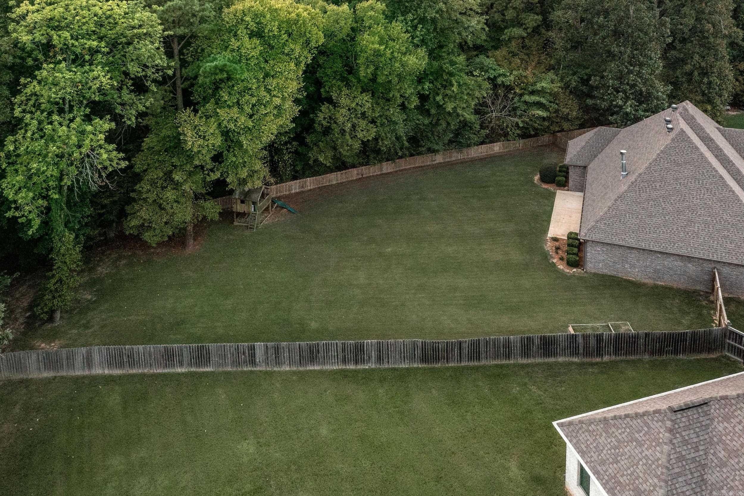 2701 Aberdeen Dr Bryant, AR 72019
