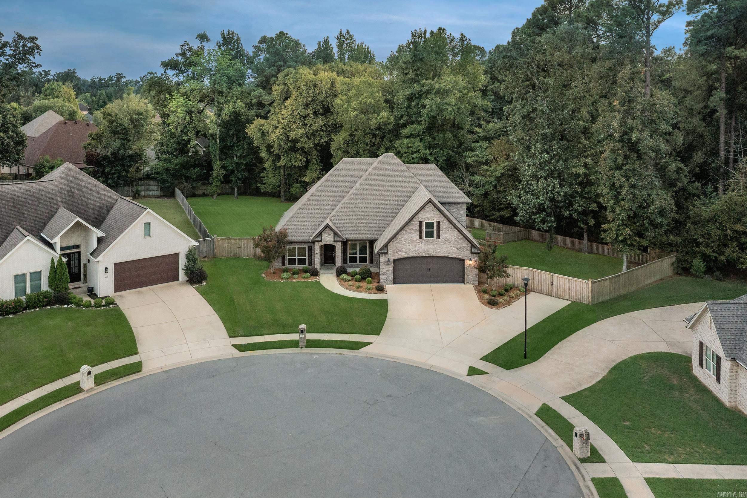 2701 Aberdeen Dr Bryant, AR 72019