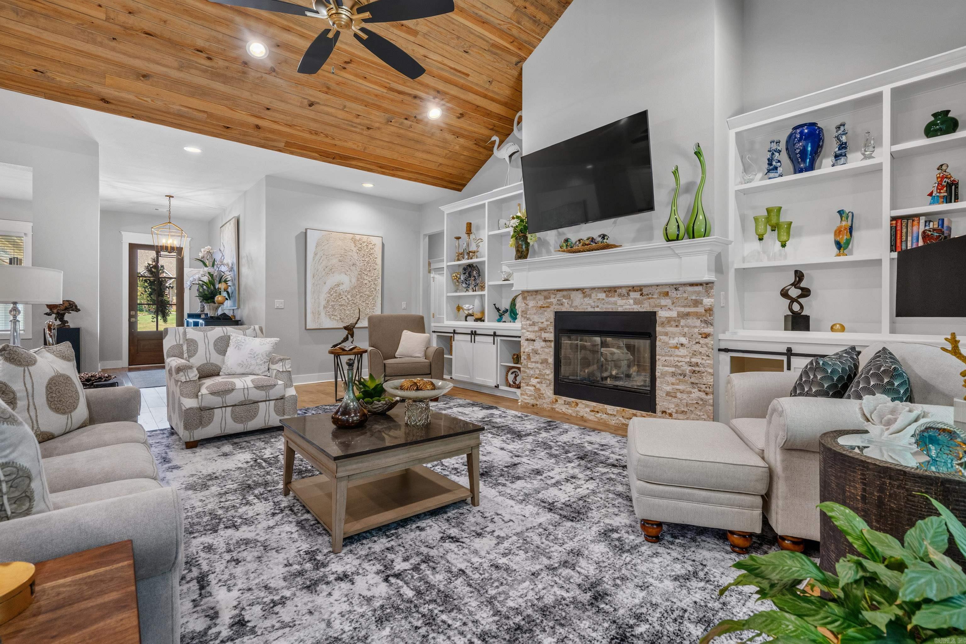 311 Arlington Park Drive Hot Springs, AR 71901