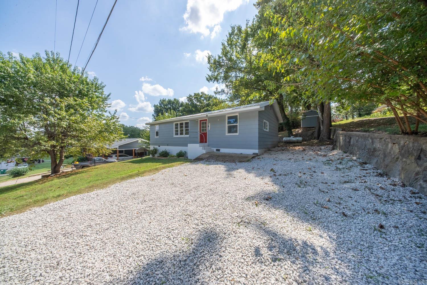 880 Tate Avenue  Mammoth Spring, AR