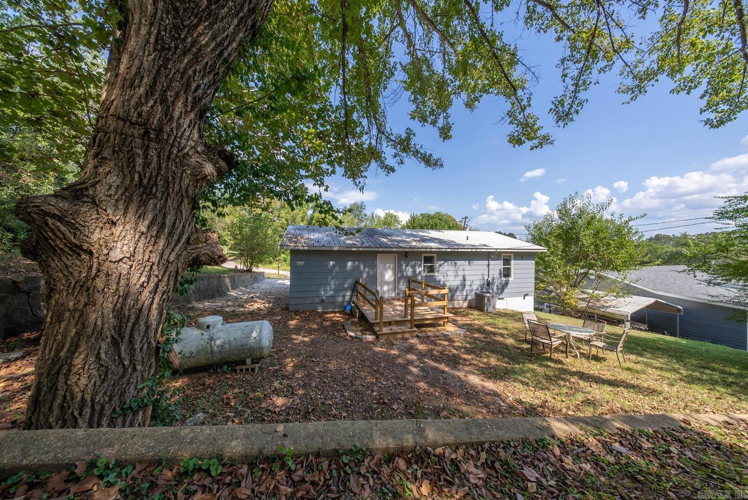 880 Tate Avenue  Mammoth Spring, AR