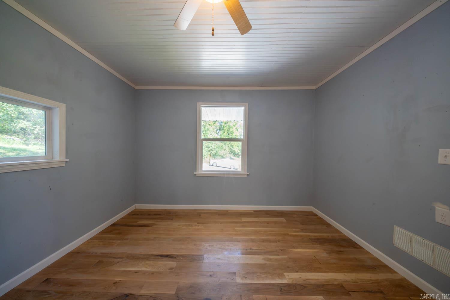 880 Tate Avenue  Mammoth Spring, AR