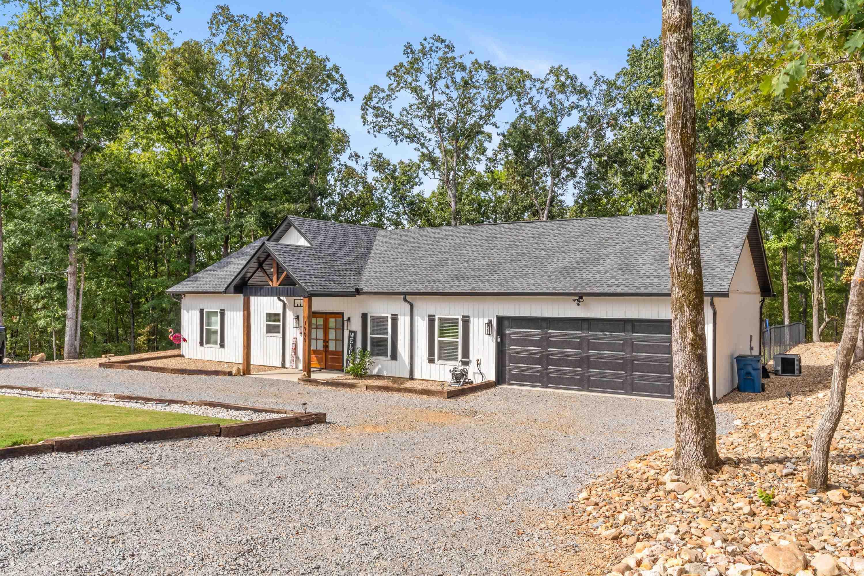1900 Fox Run  Malvern, AR
