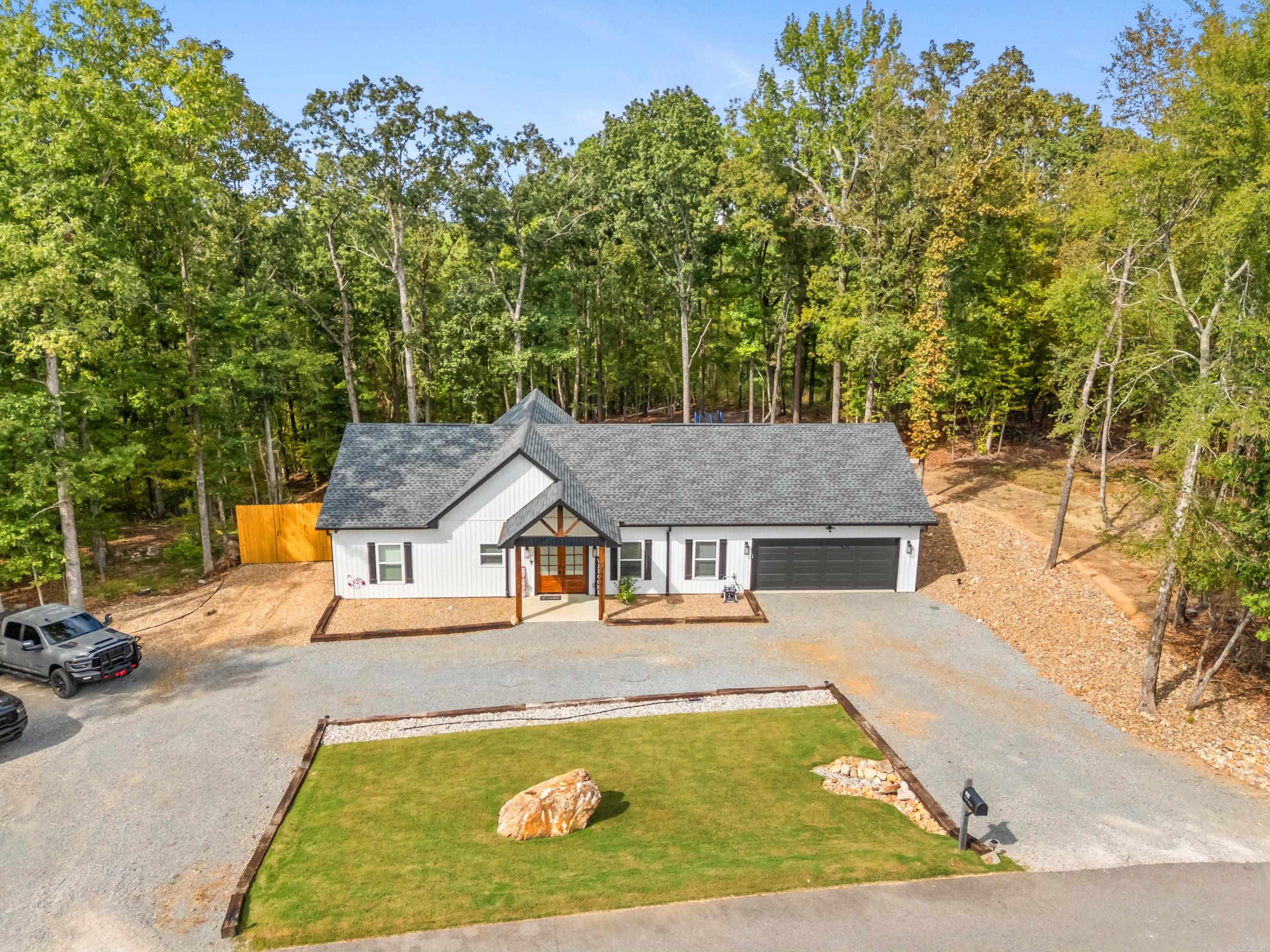 1900 Fox Run  Malvern, AR