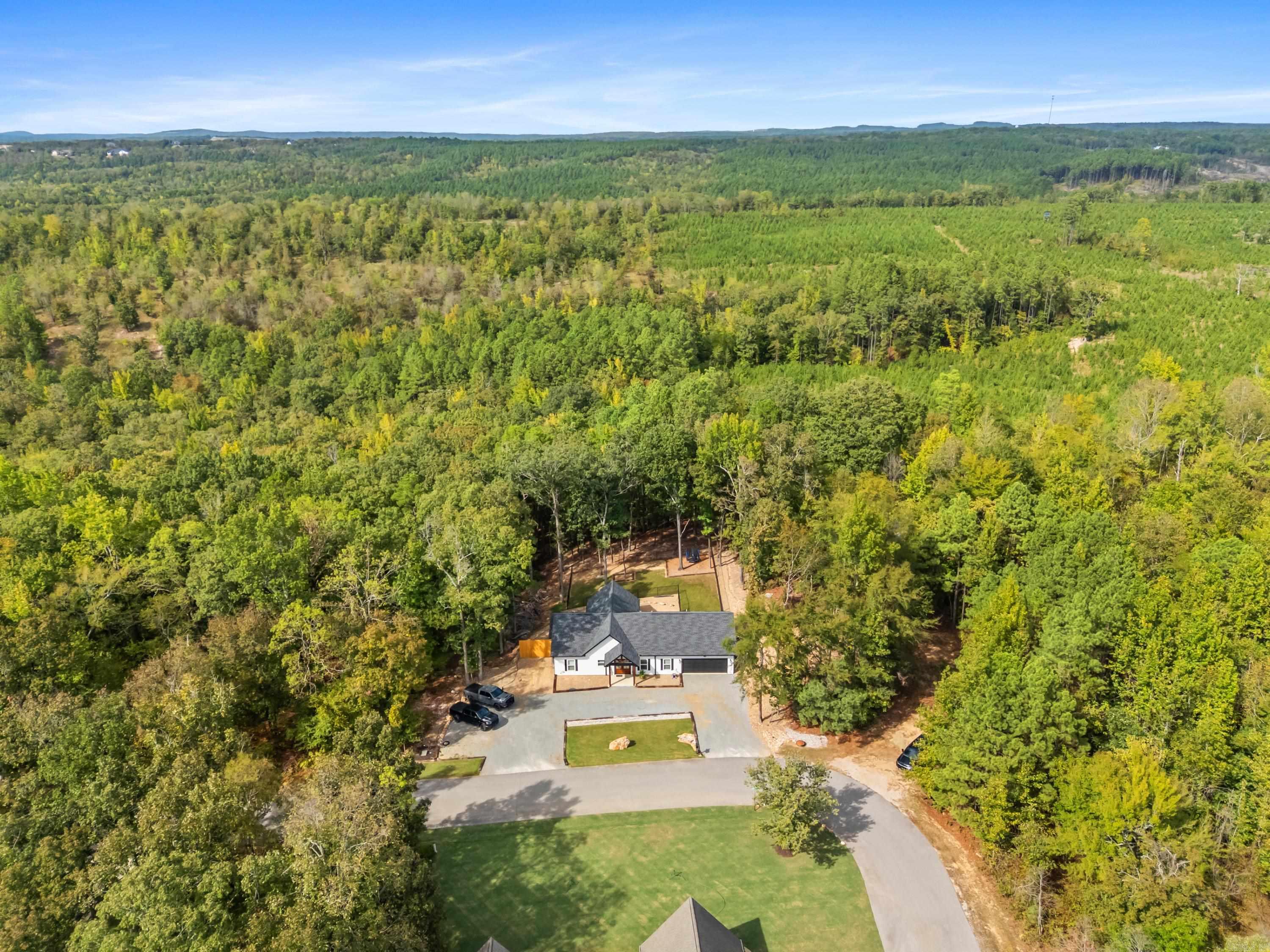 1900 Fox Run  Malvern, AR