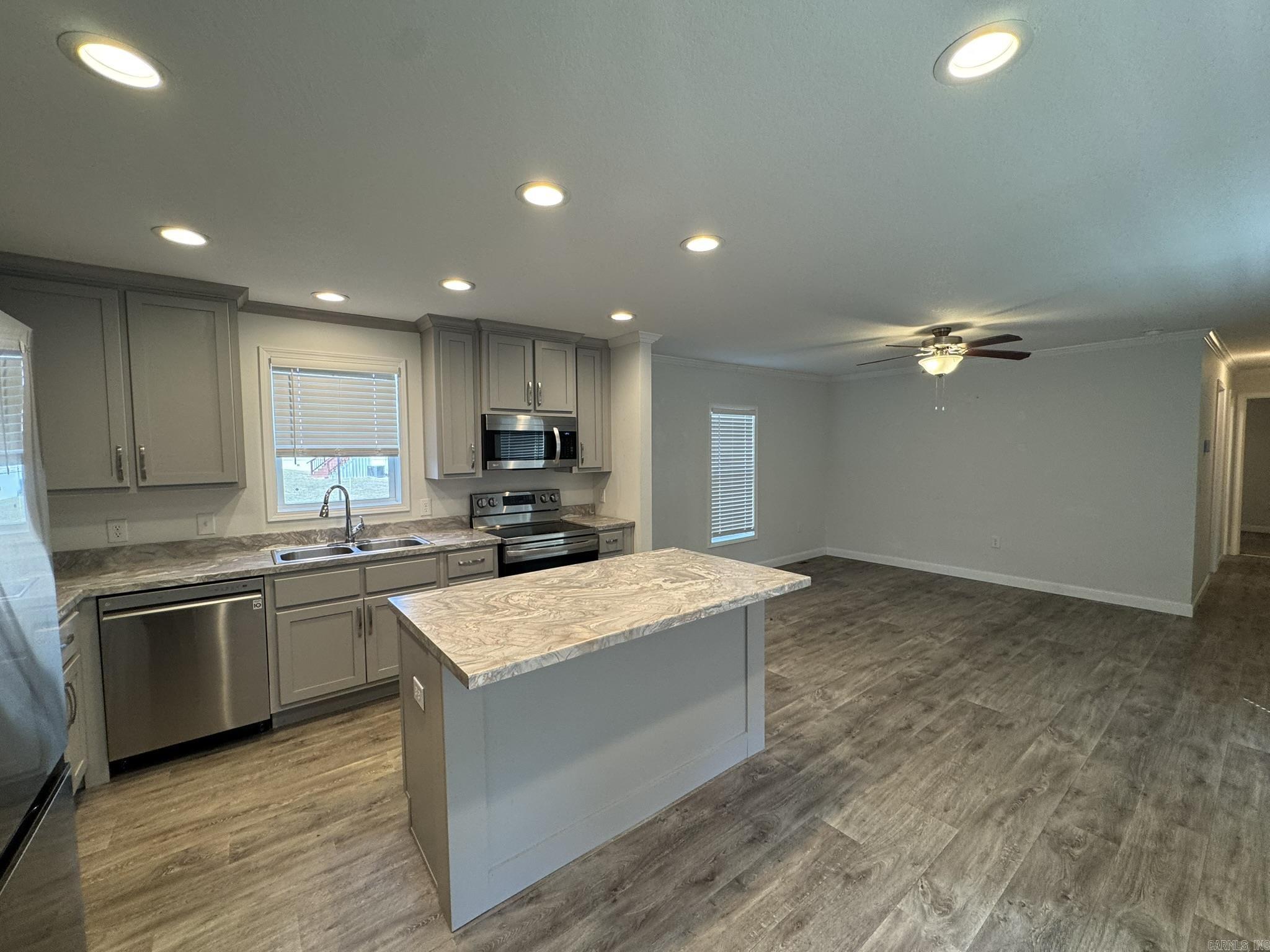 24 Clear Creek  Gassville, AR