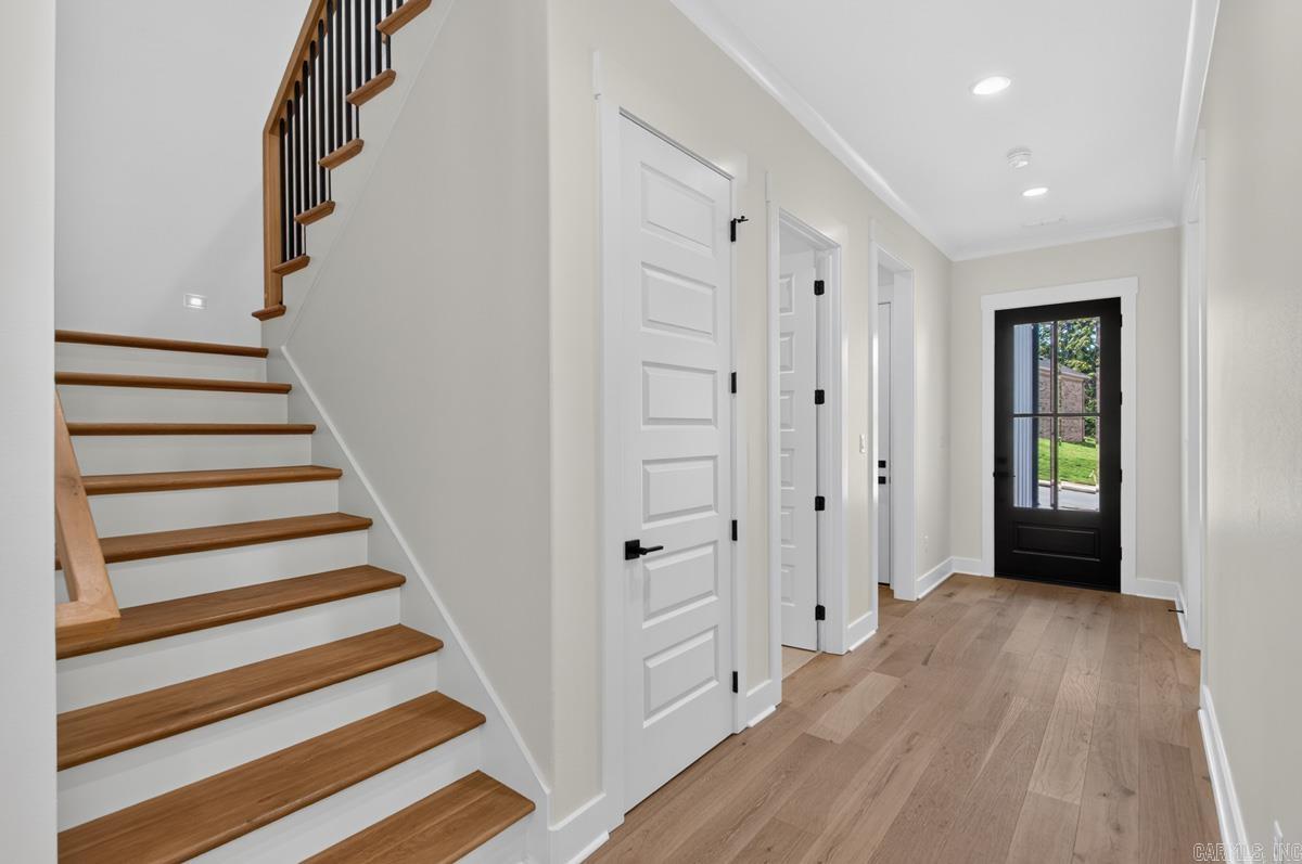 131 Calion Ct — photo 4