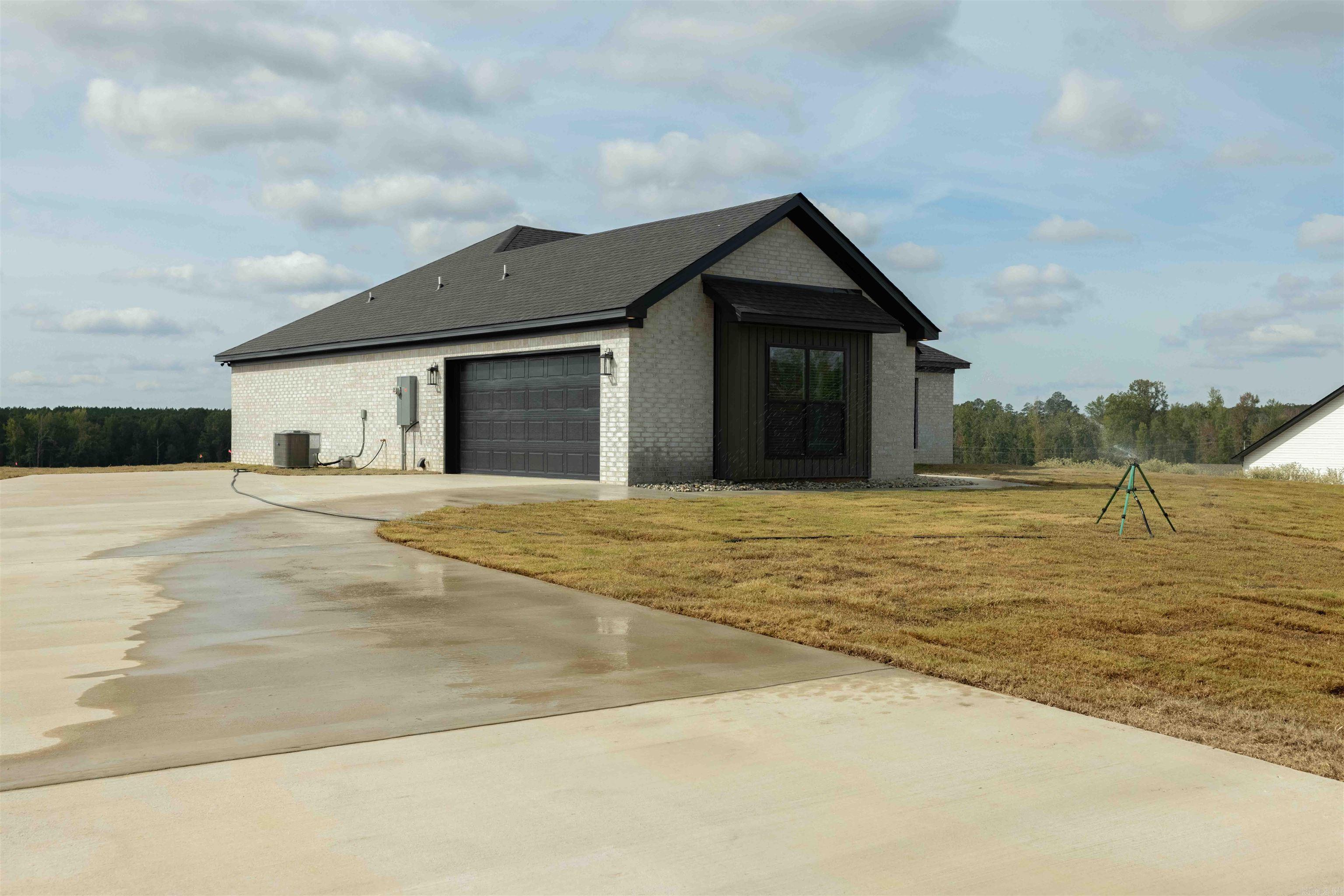 10723 W Miller Sardis Road — photo 3
