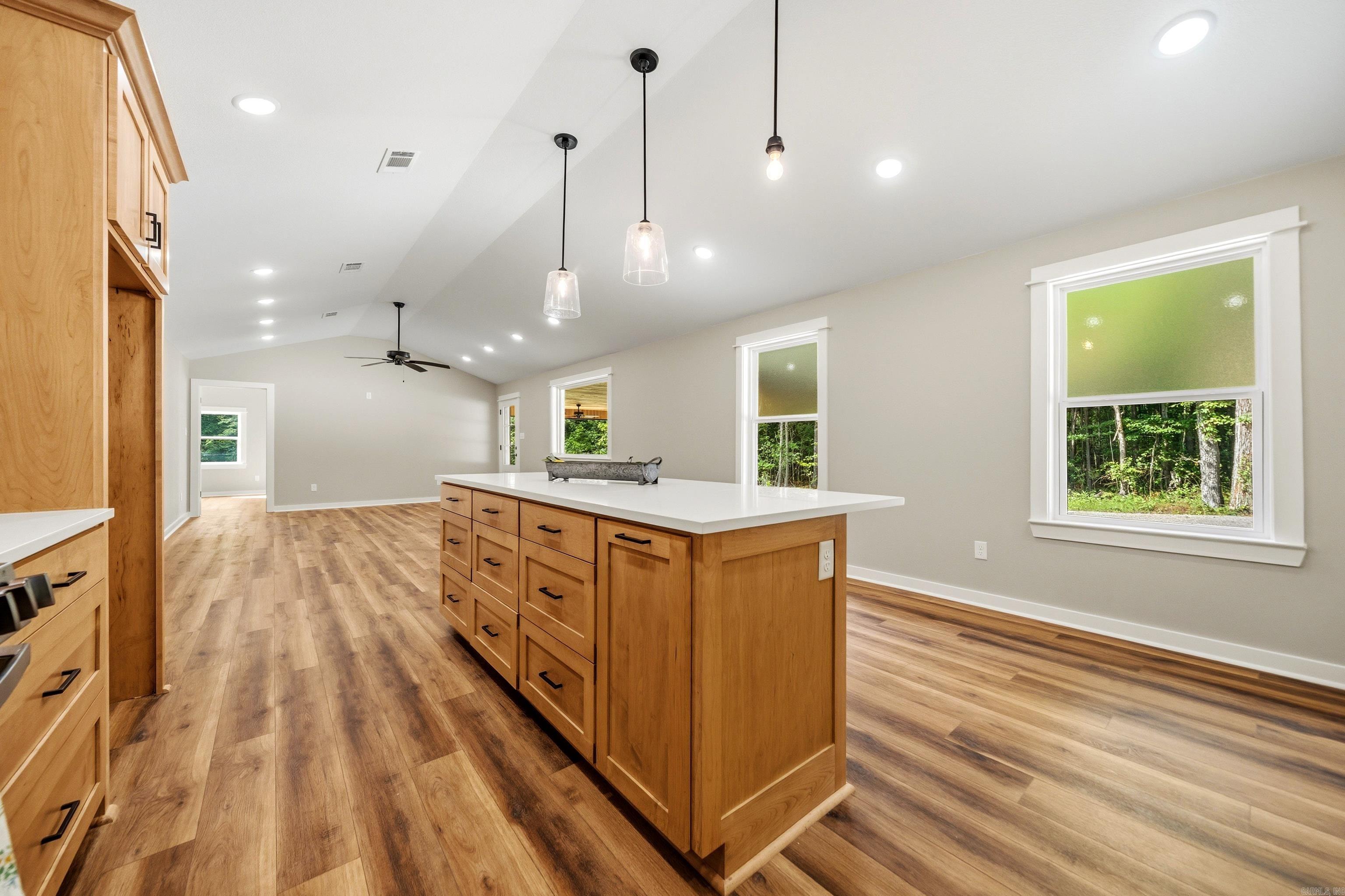 130 Jay Loop Hot Springs, AR 71913