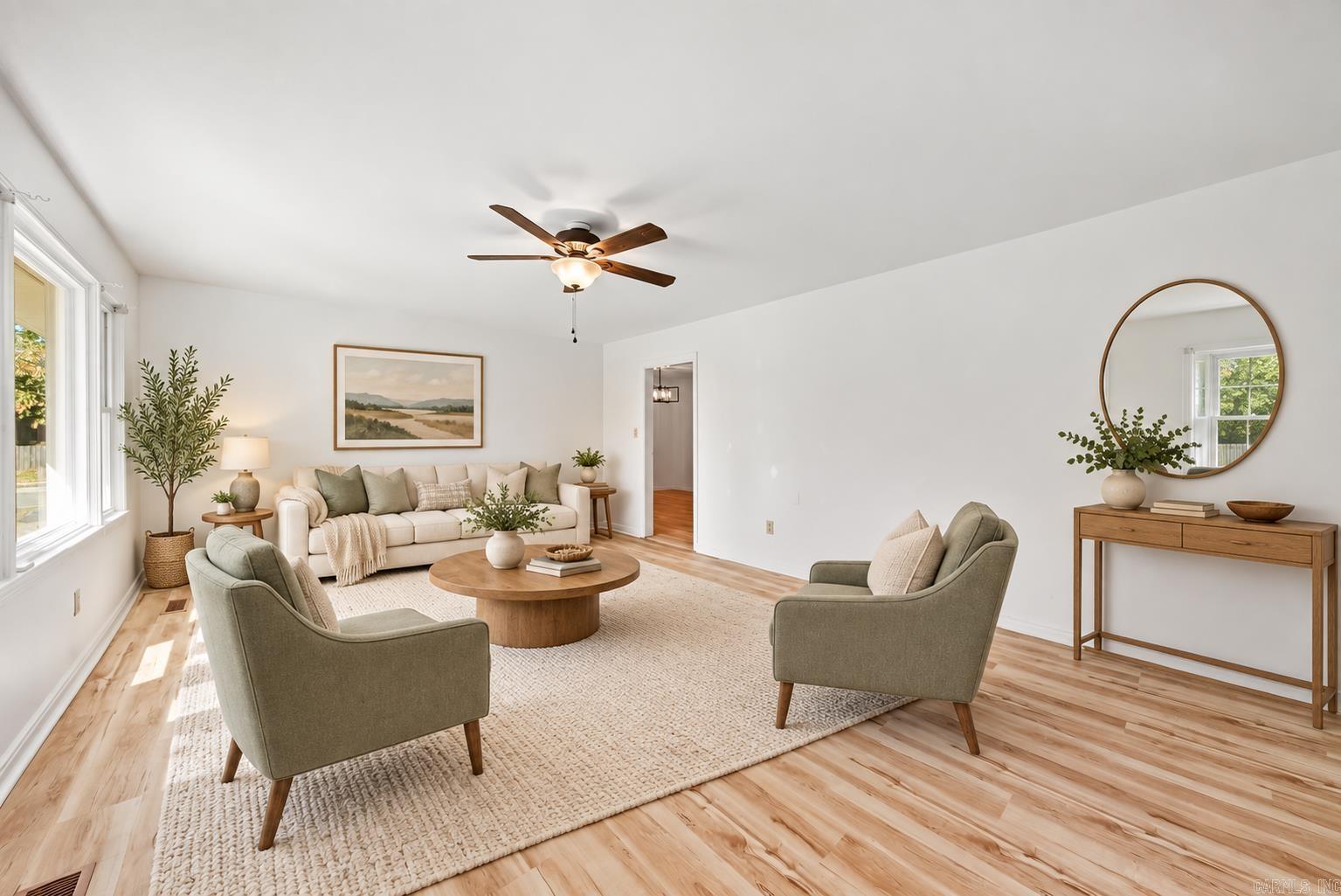 1812 W Center Ave  Searcy, AR