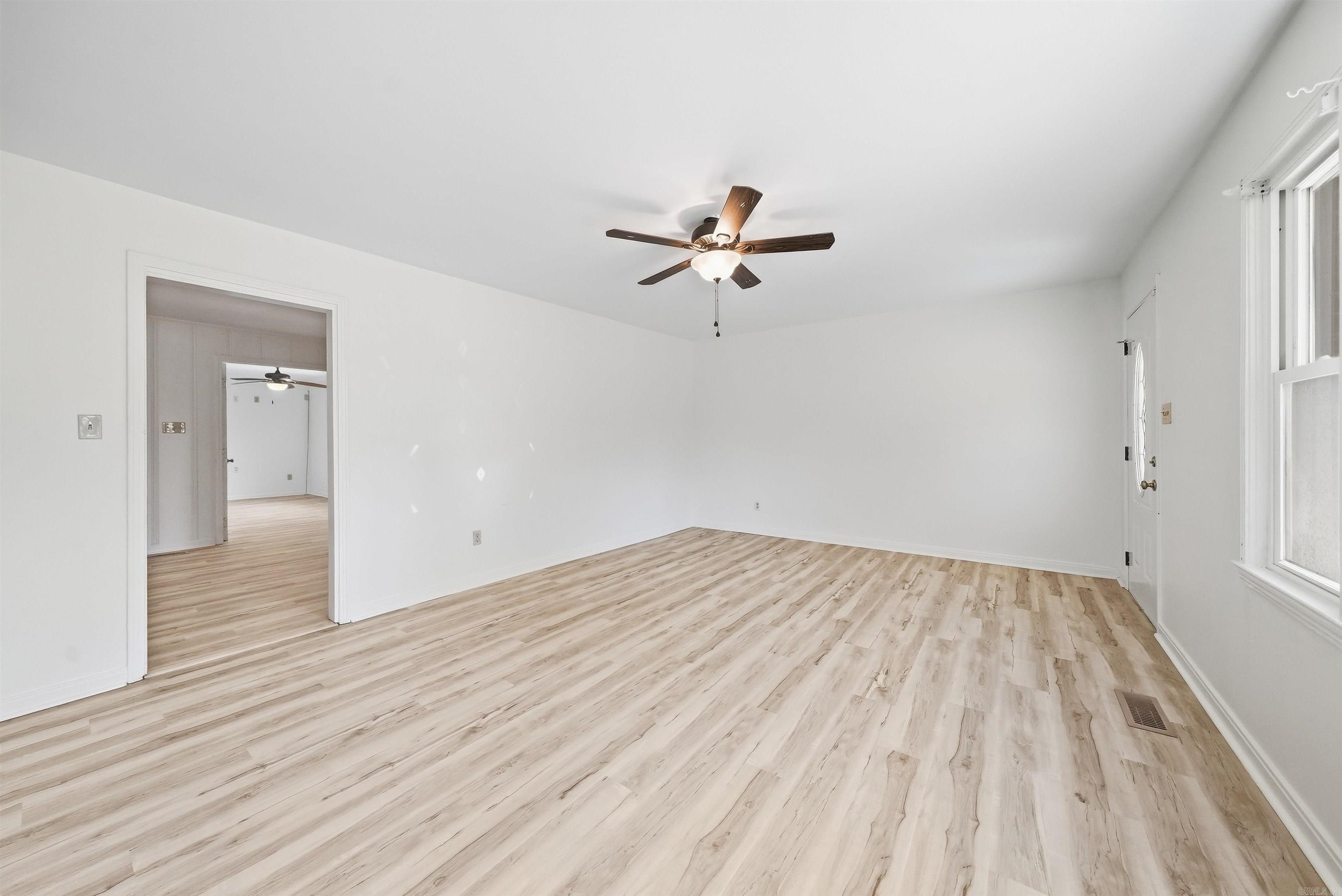 1812 W Center Ave  Searcy, AR