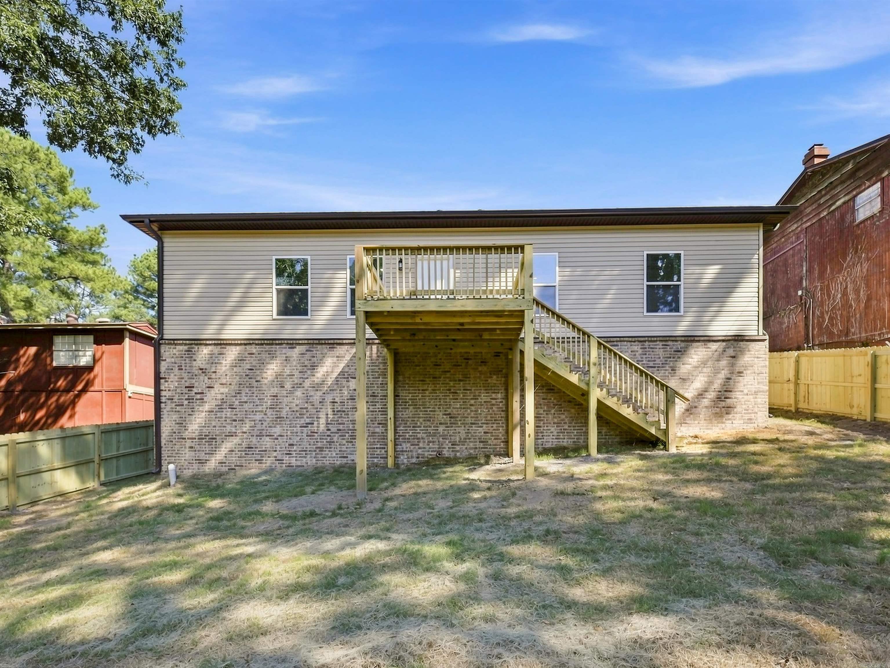 11 British Colonial .5  Little Rock, AR