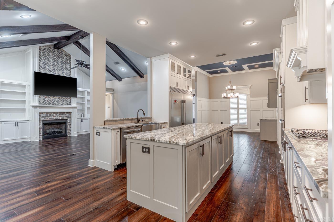 3519 Lake Pointe Dr Jonesboro, AR 72404
