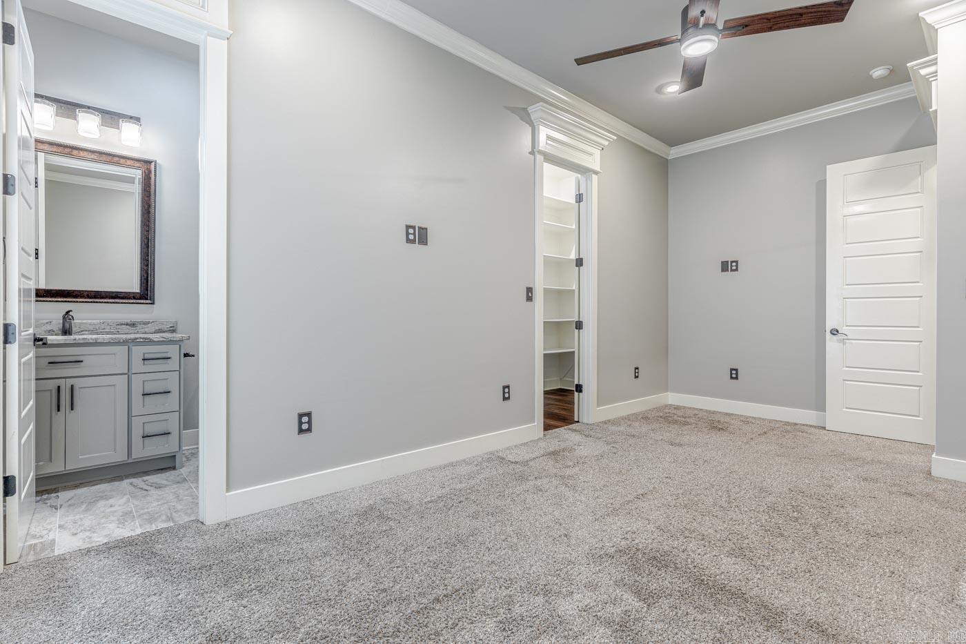 3519 Lake Pointe Dr Jonesboro, AR 72404