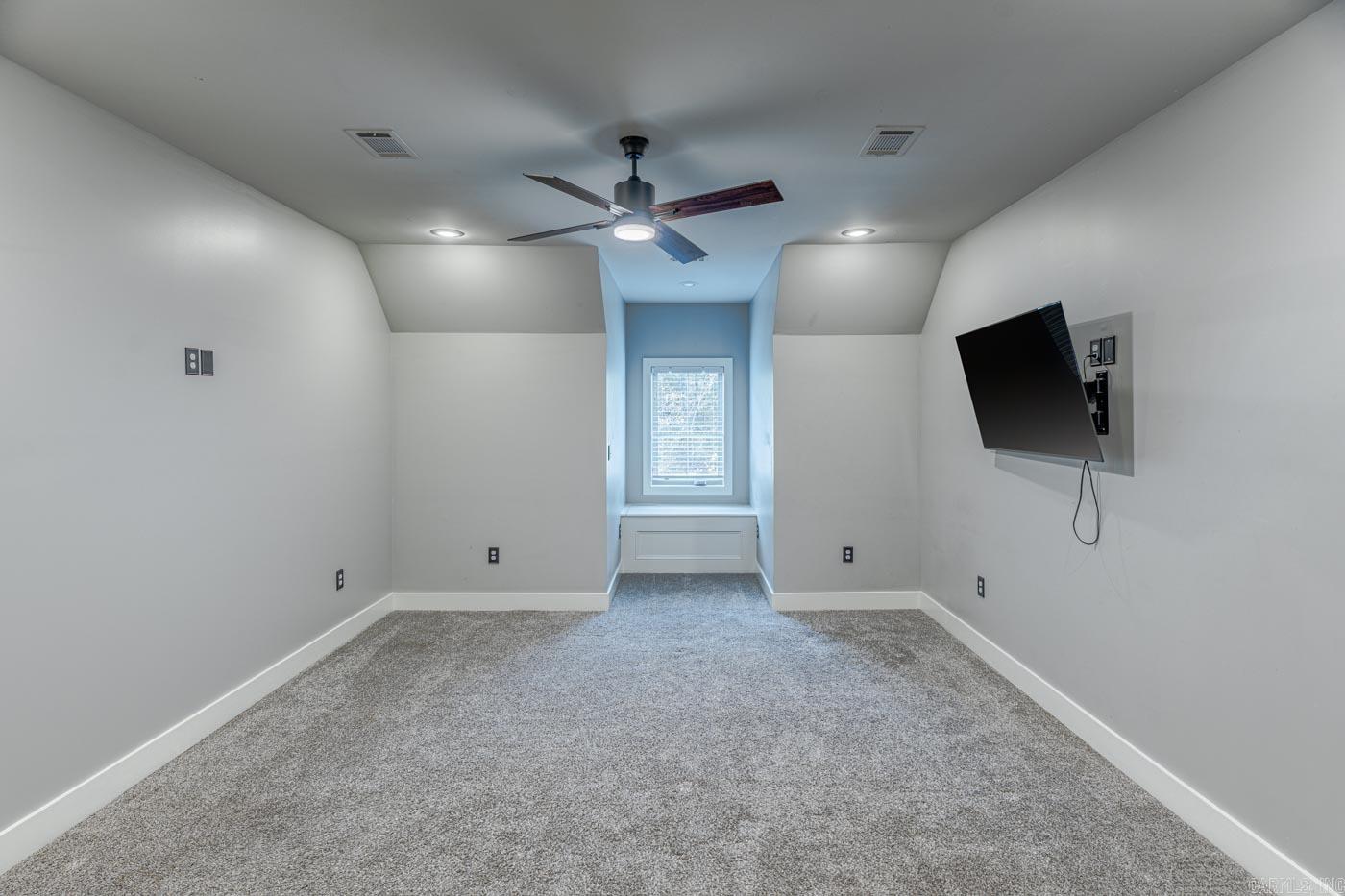 3519 Lake Pointe Dr Jonesboro, AR 72404