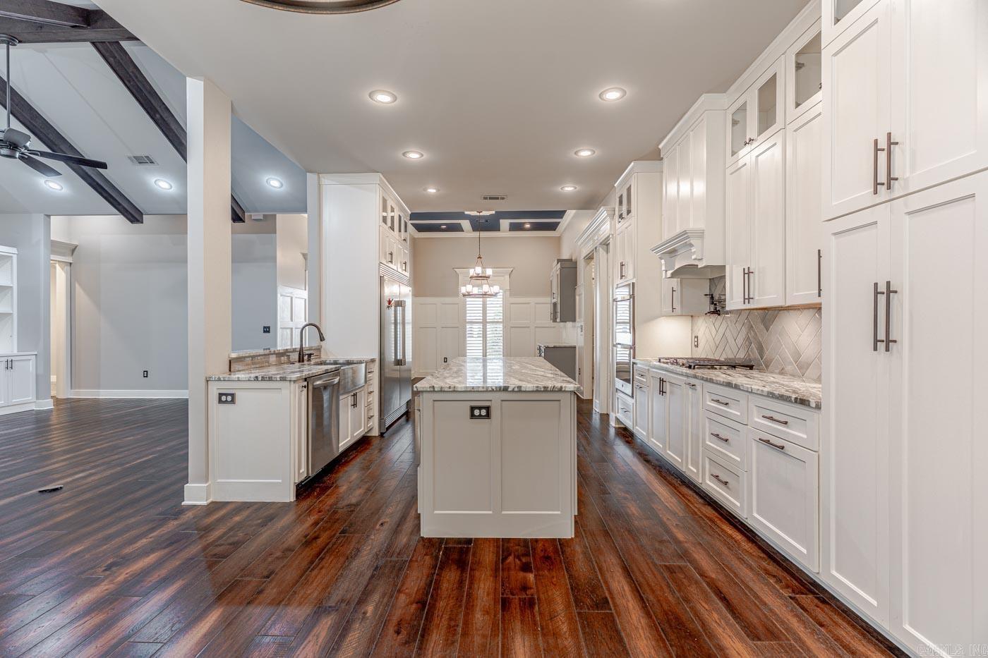 3519 Lake Pointe Dr Jonesboro, AR 72404