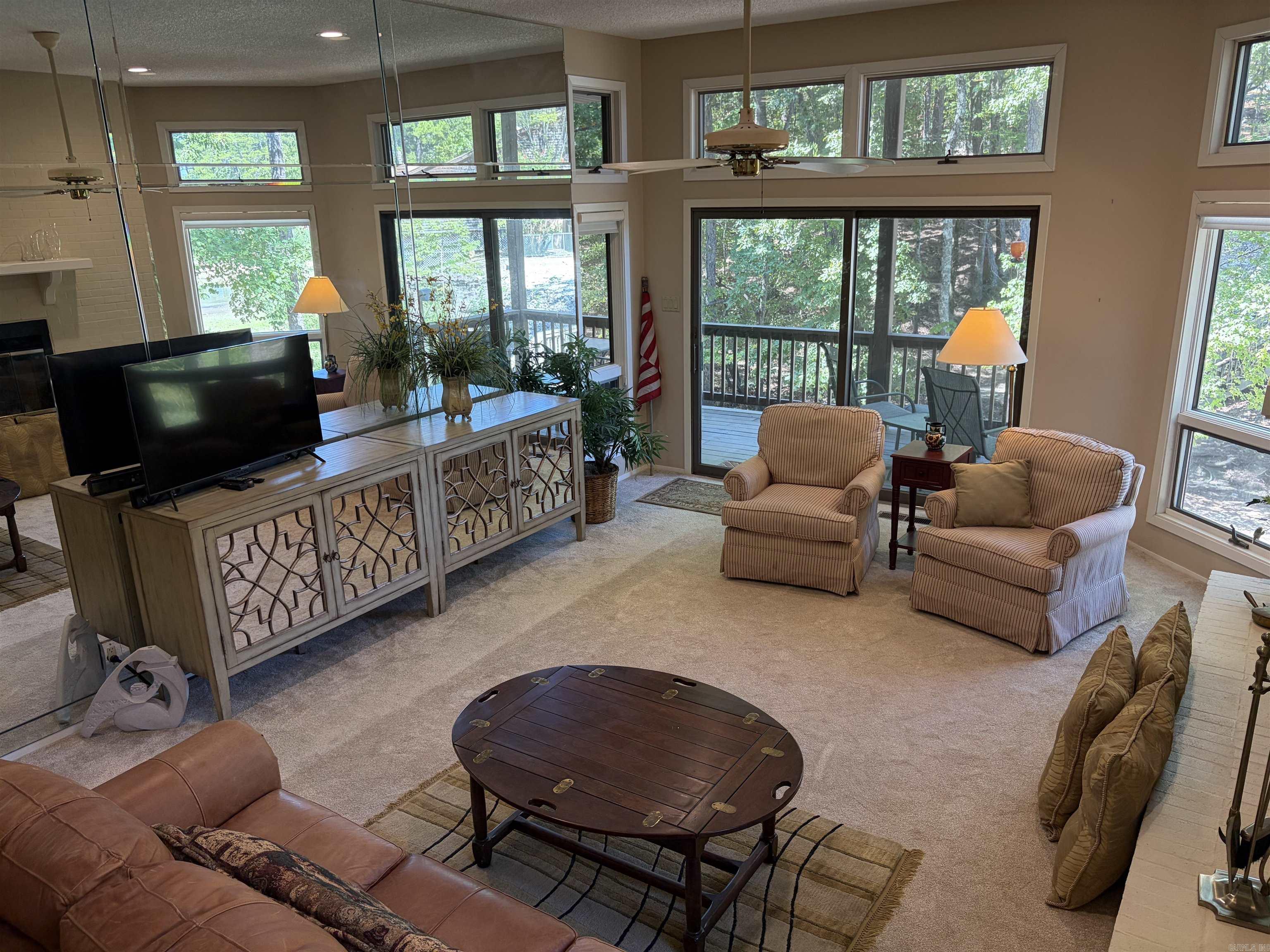 96B Peninsula Drive Mount Ida, AR 71957