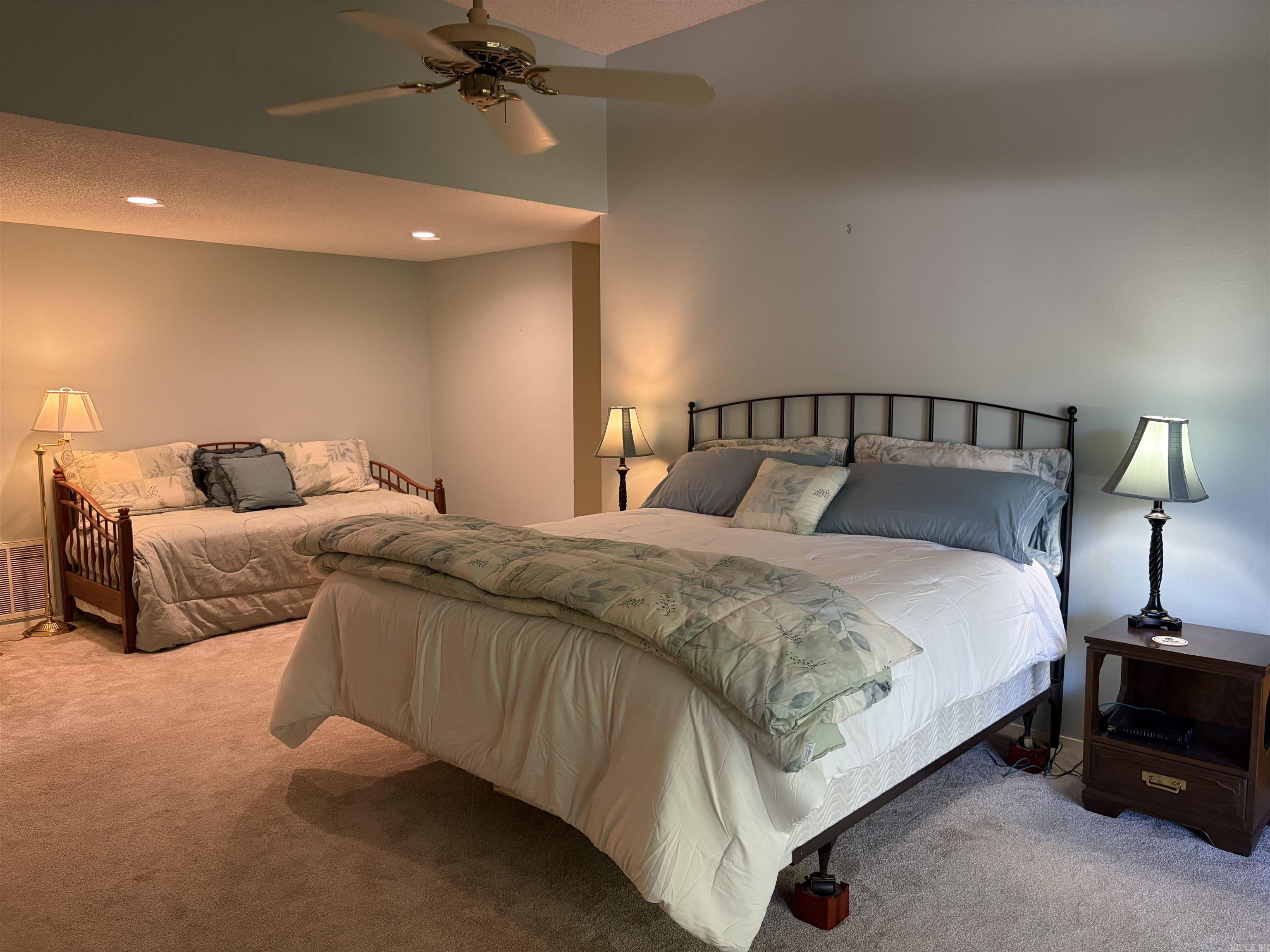 96B Peninsula Drive Mount Ida, AR 71957