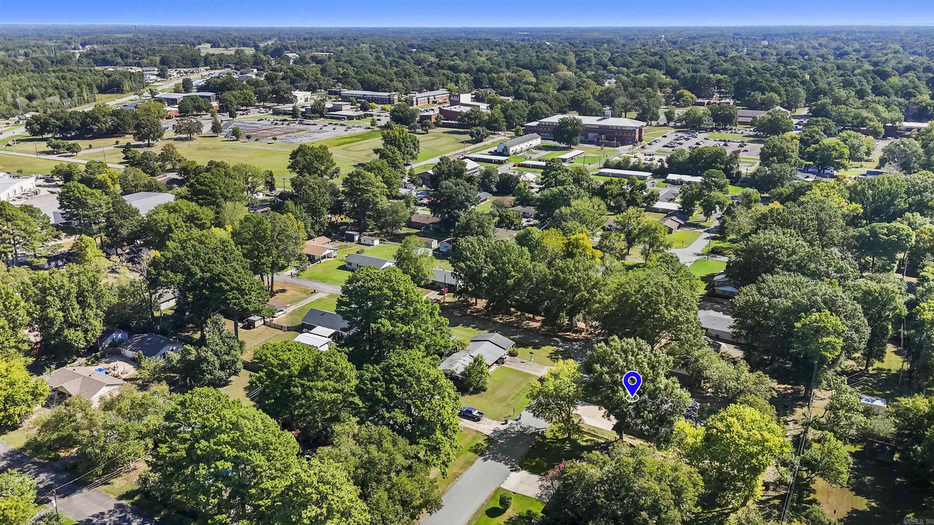 1501 W Iowa  Beebe, AR