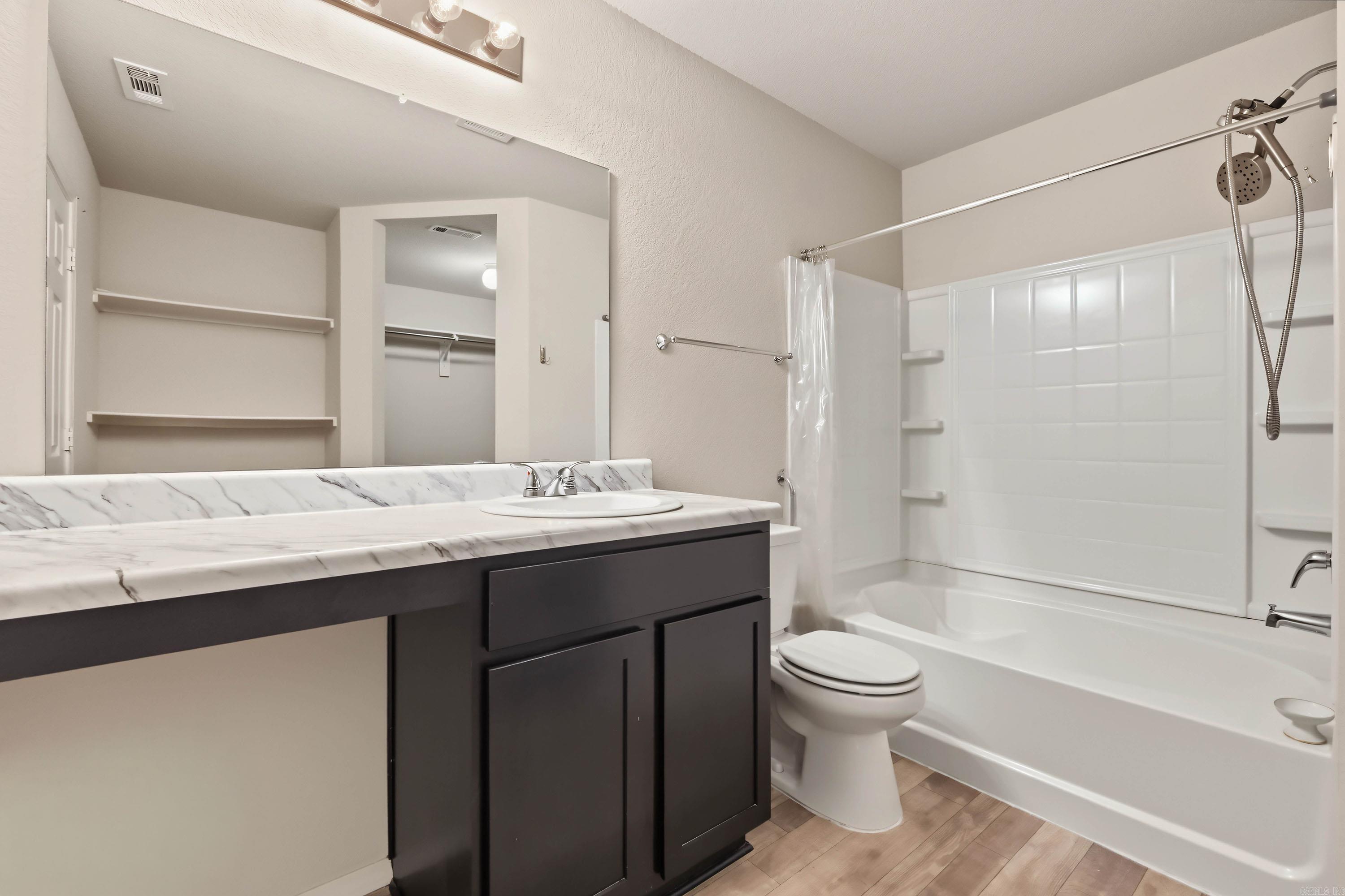 1805 Peony  North Little Rock, AR