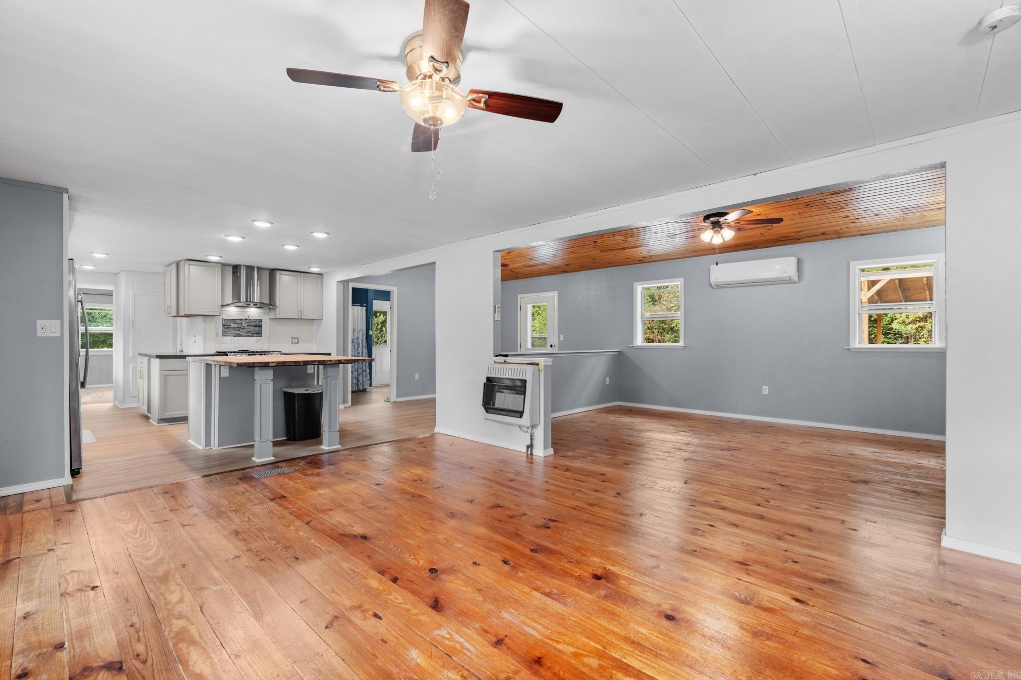 2630 Red River  Fox, AR