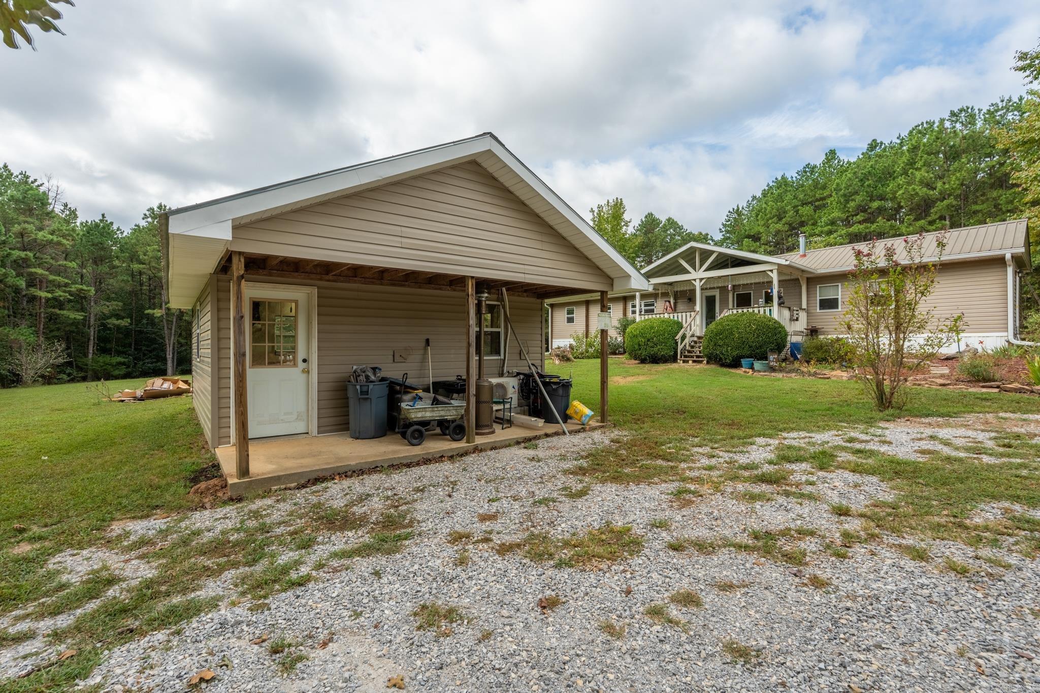 2630 Red River  Fox, AR