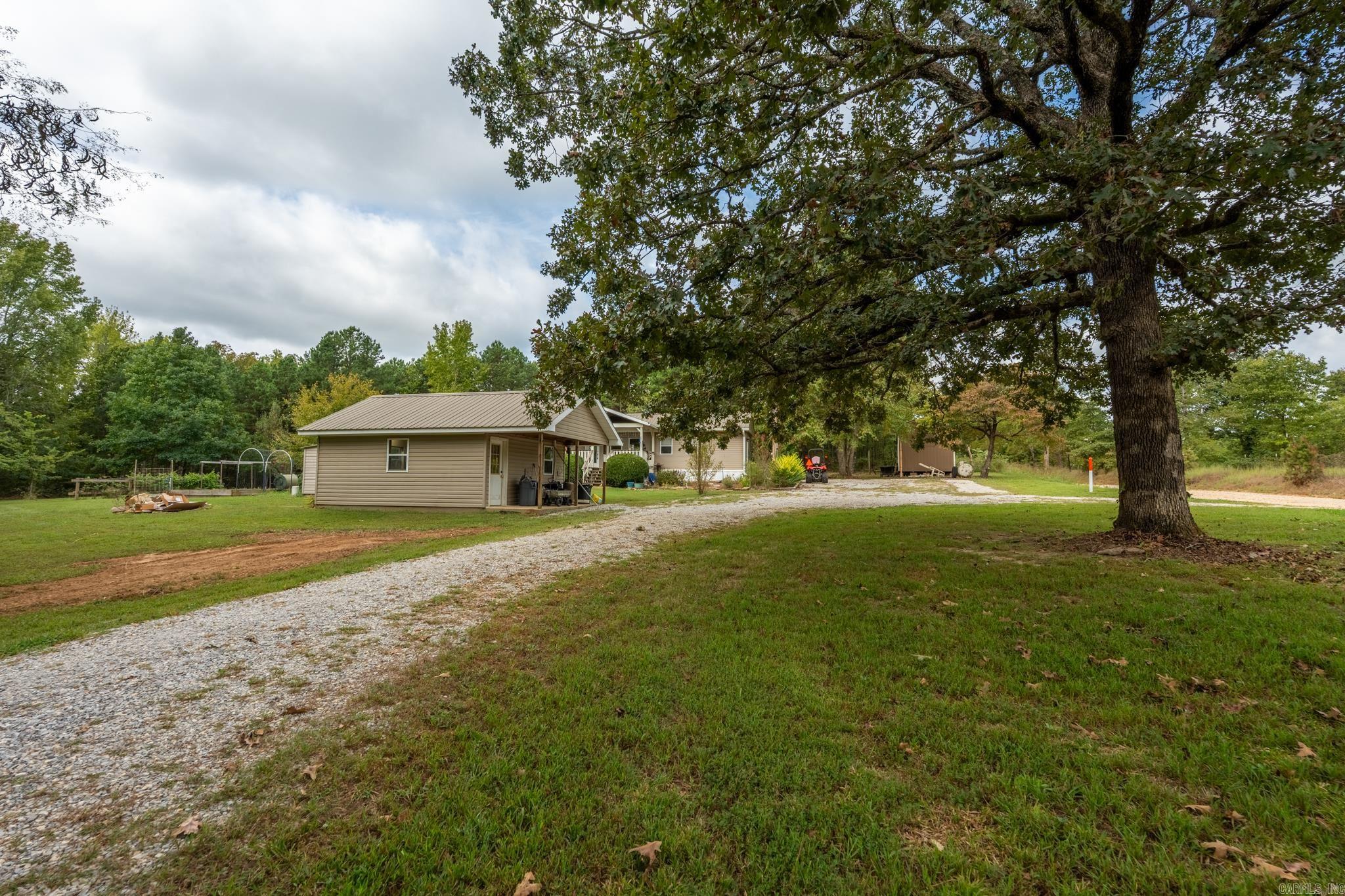 2630 Red River  Fox, AR