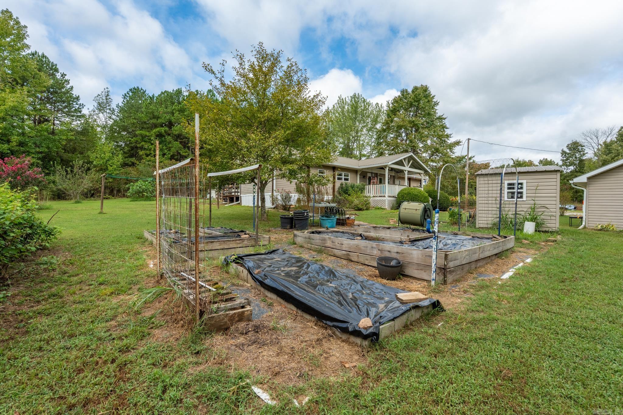 2630 Red River  Fox, AR