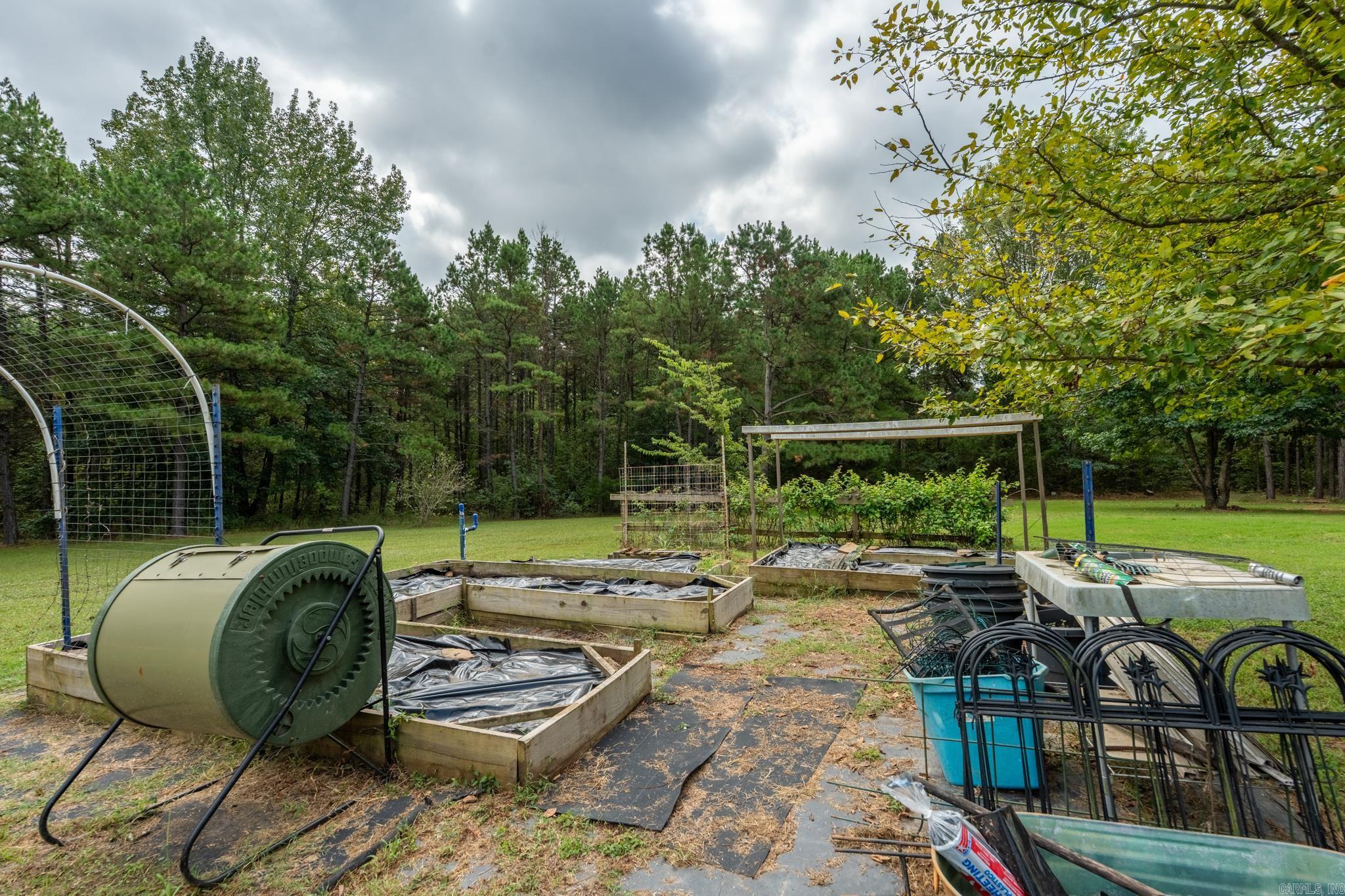 2630 Red River  Fox, AR