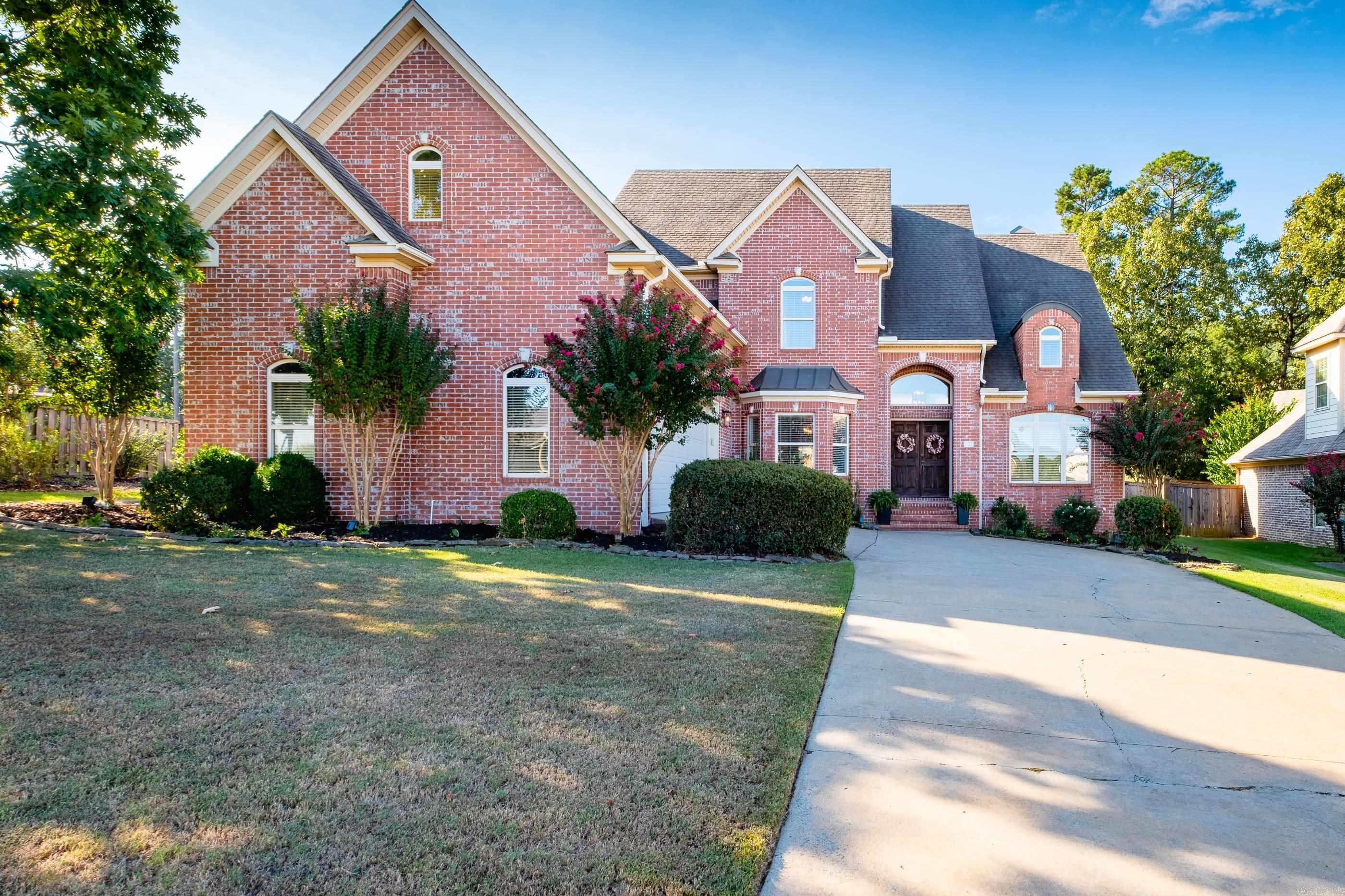 621 Epernay Place — exterior