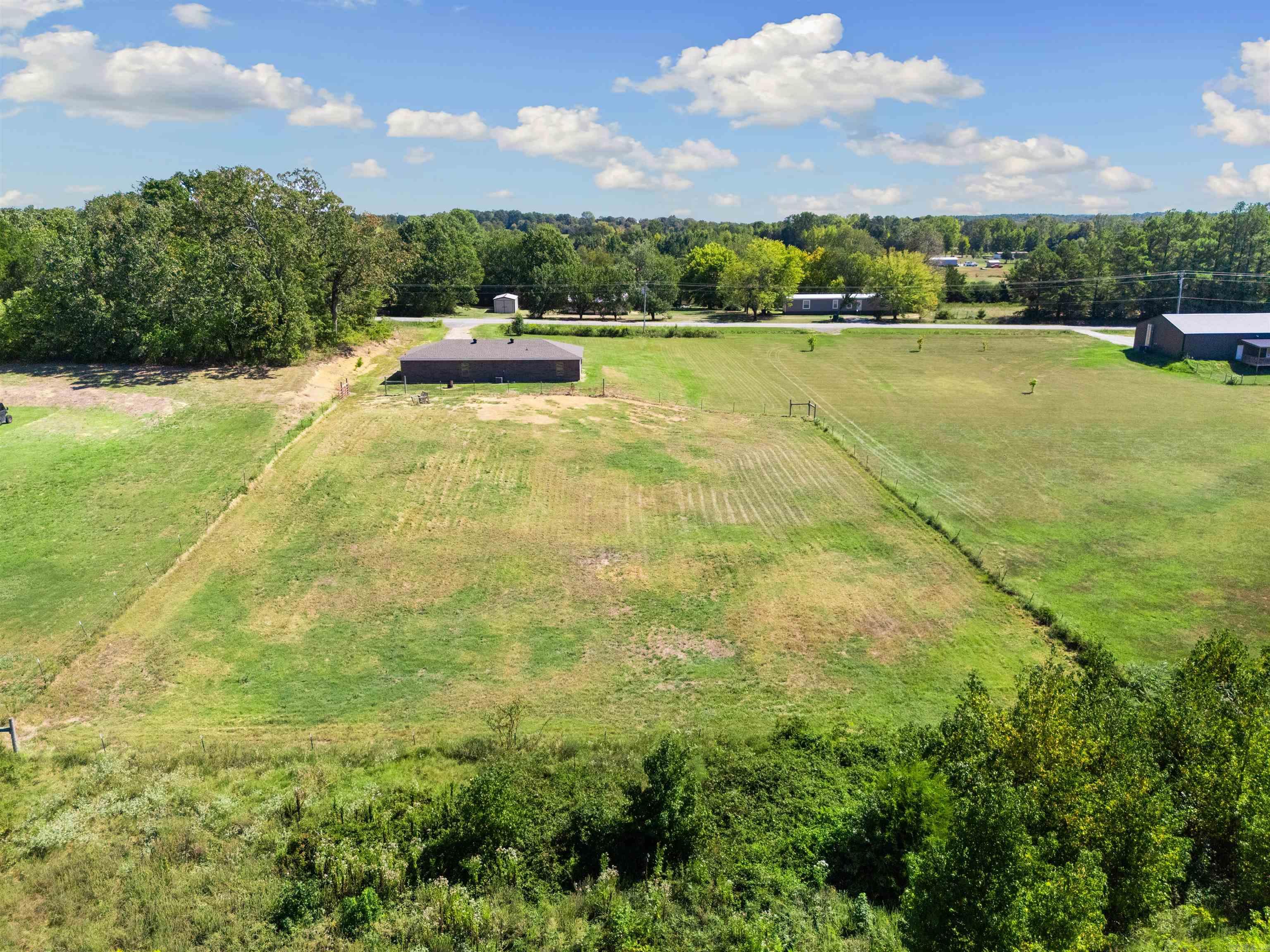 760 Gravel Hill  Romance, AR