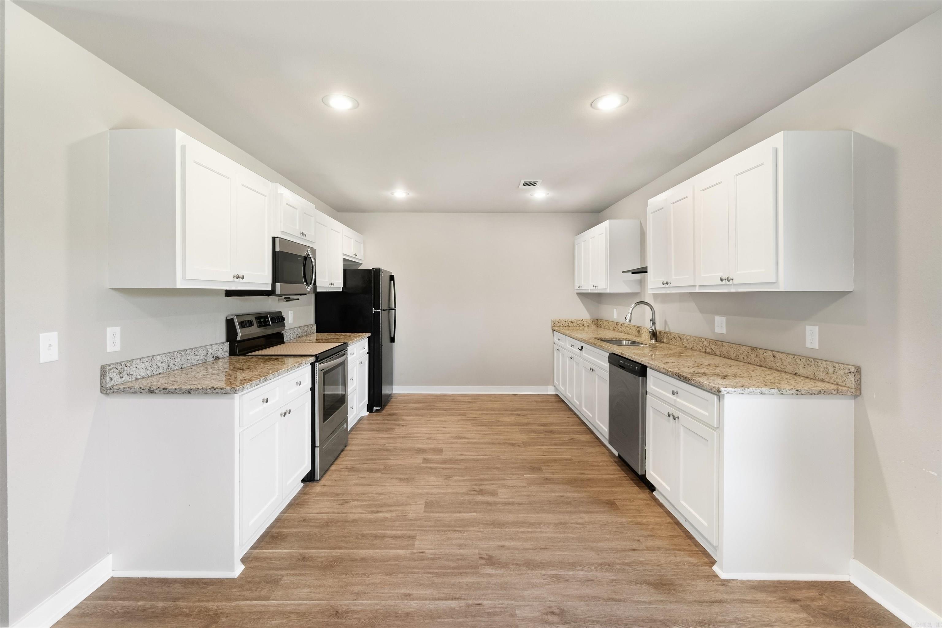 760 Gravel Hill  Romance, AR