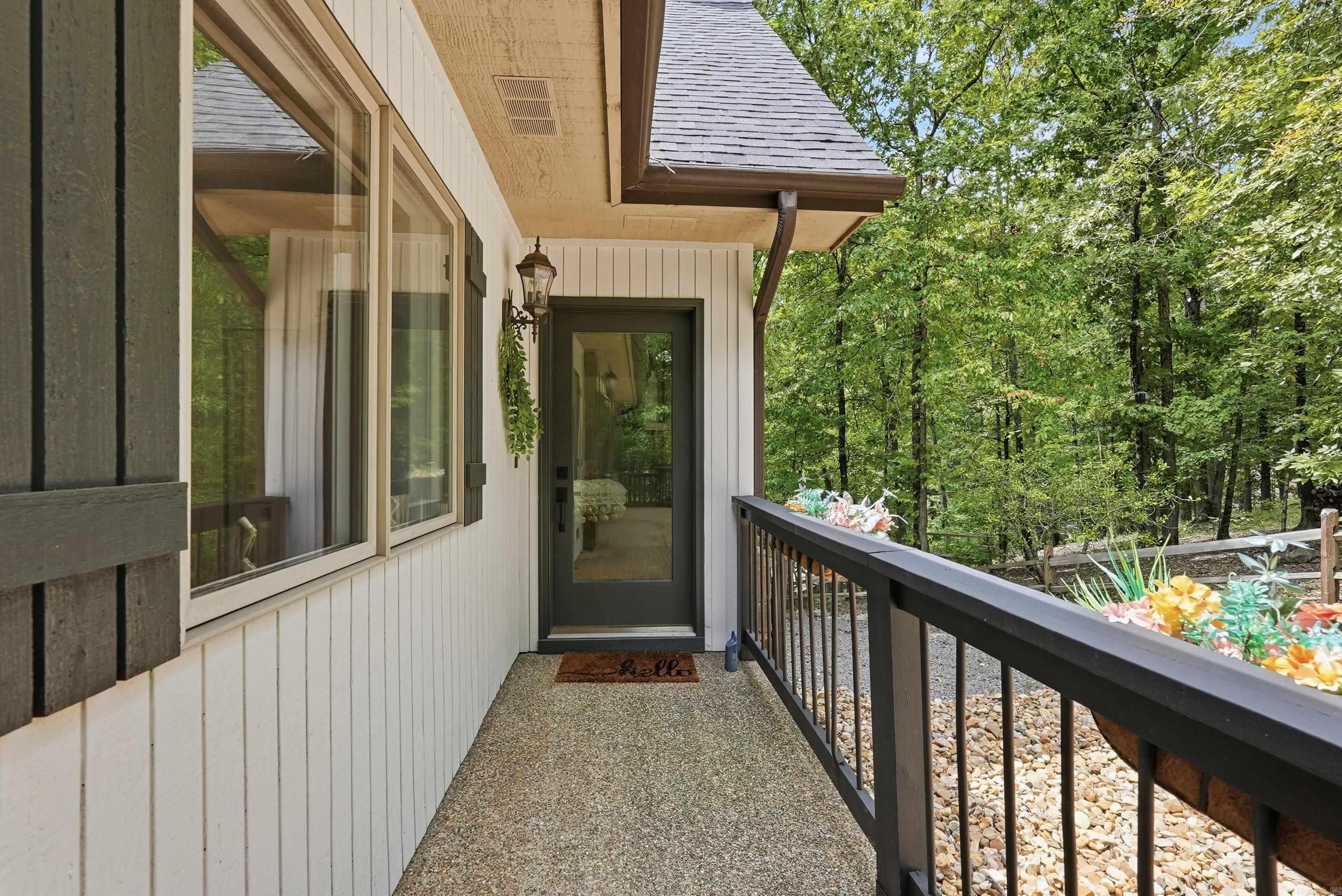 4 Ligadura Lane Hot Springs Village, AR 71909