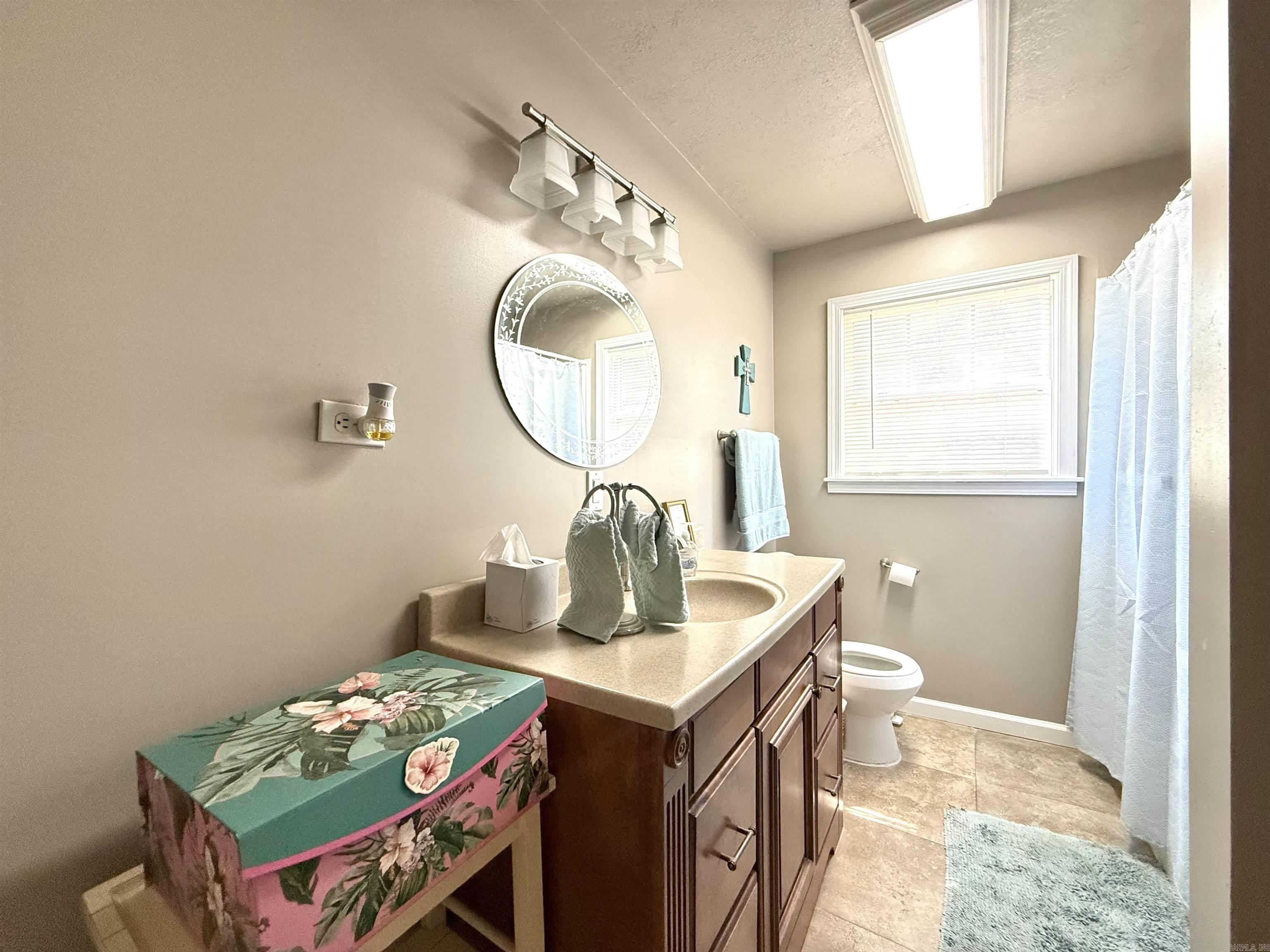 317 County road 104  Hickory Ridge, AR