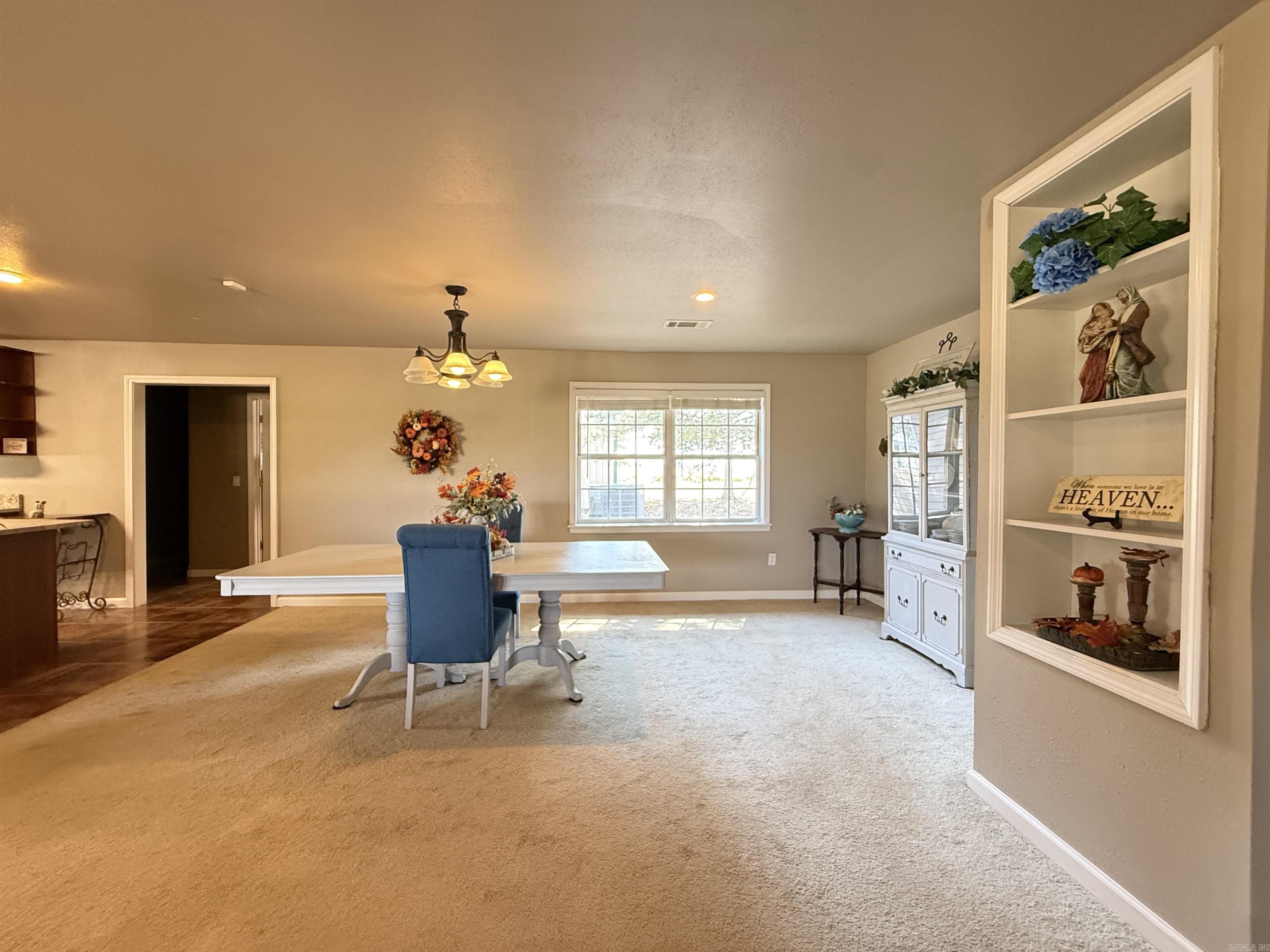 317 County road 104  Hickory Ridge, AR