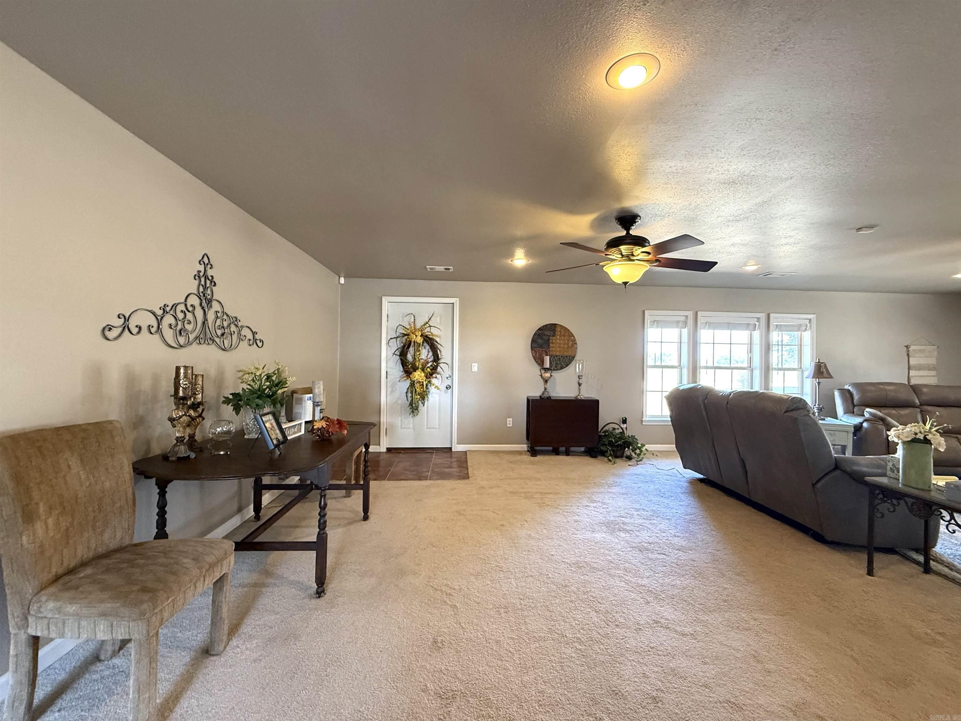 317 County road 104  Hickory Ridge, AR