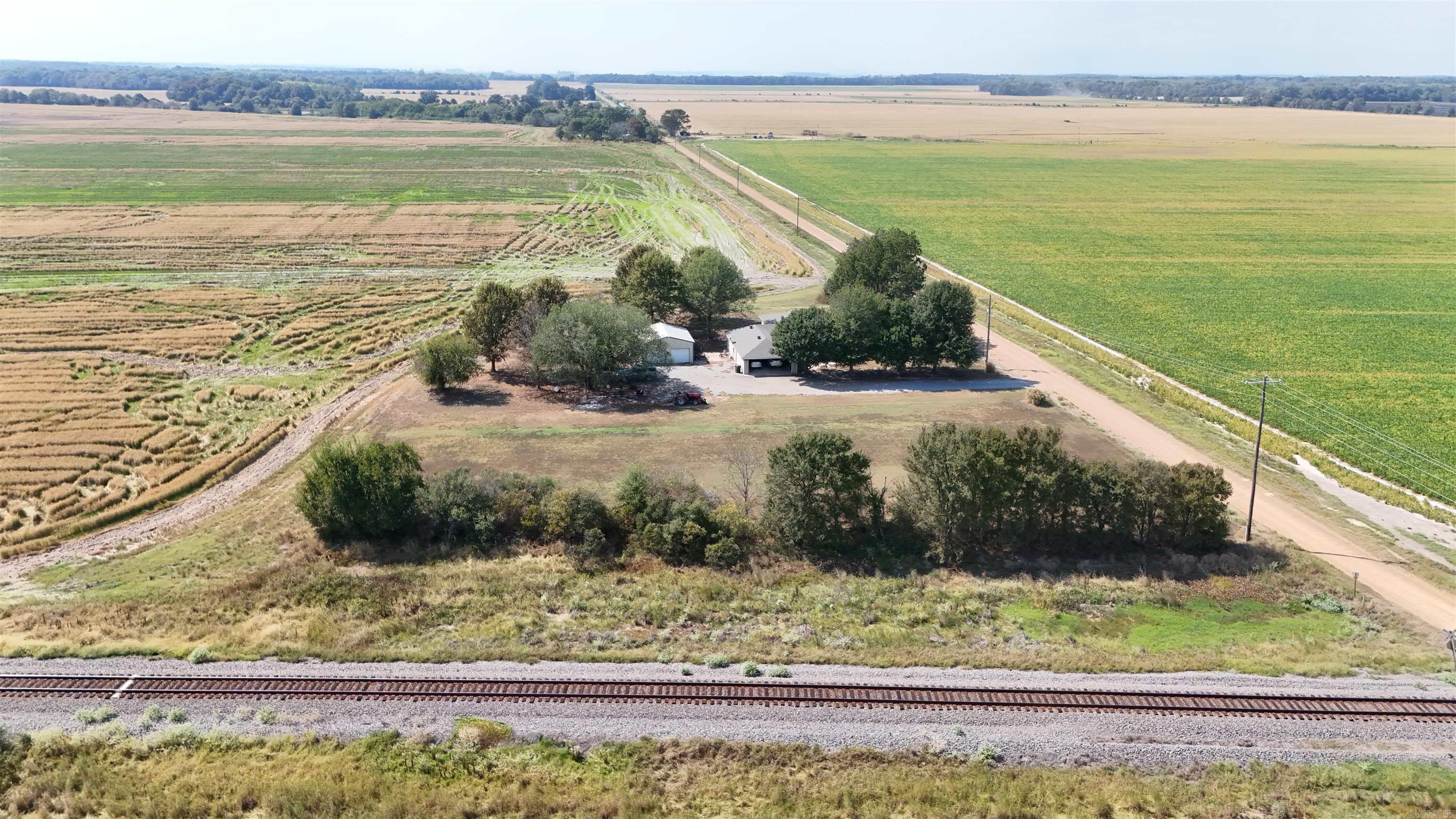 317 County road 104  Hickory Ridge, AR