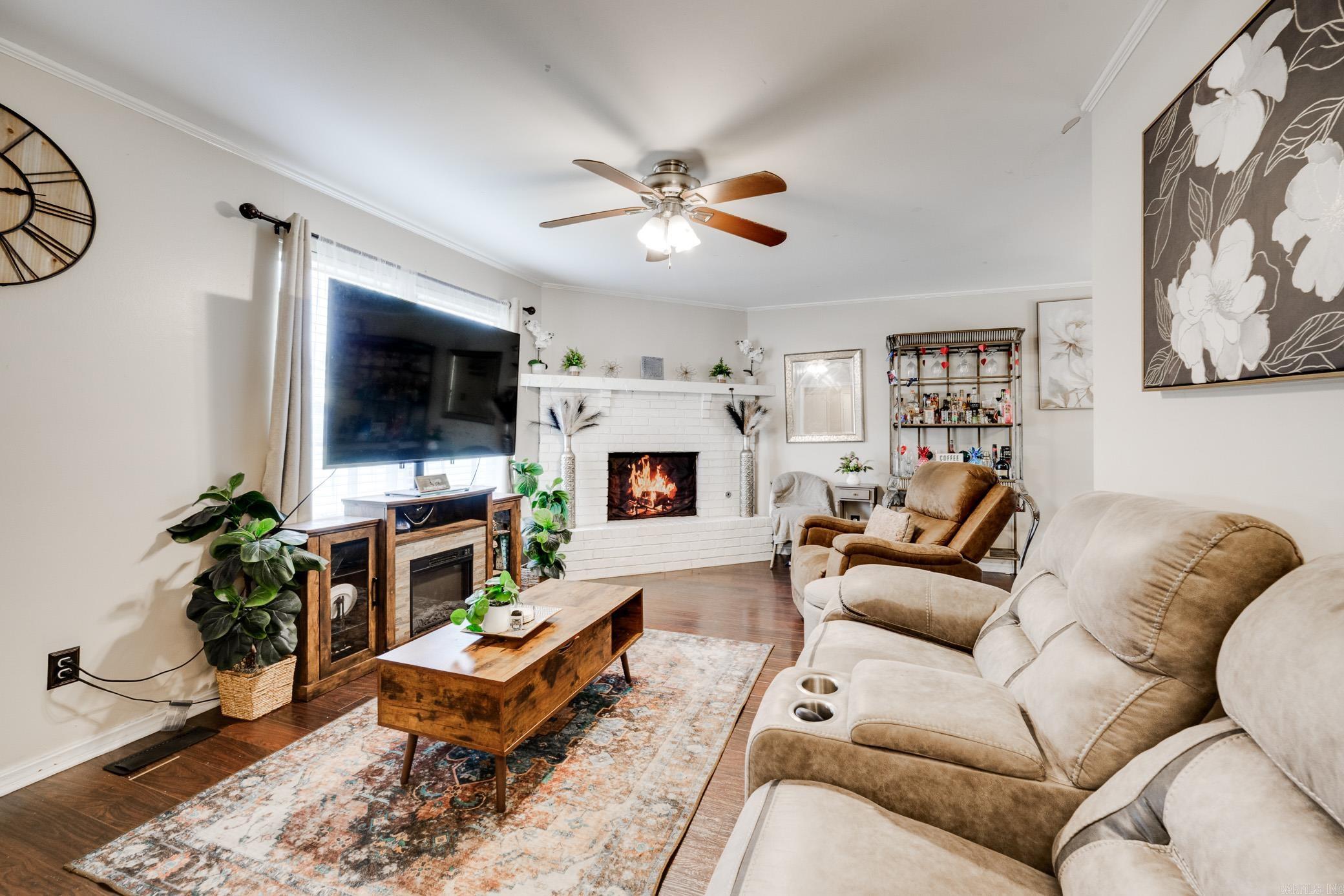109 Robin Glen Drives — photo 4