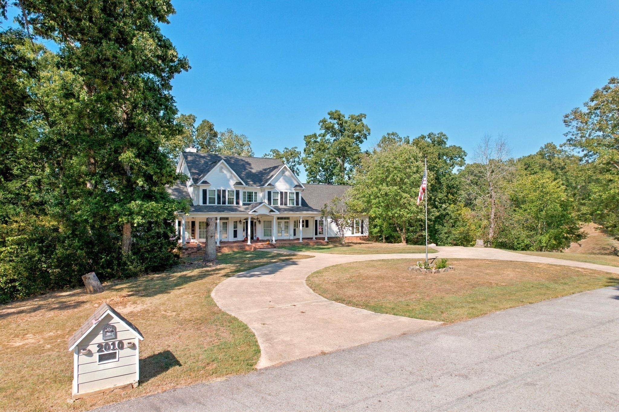 2010 Blue Ribbon Circle Benton, AR 72019