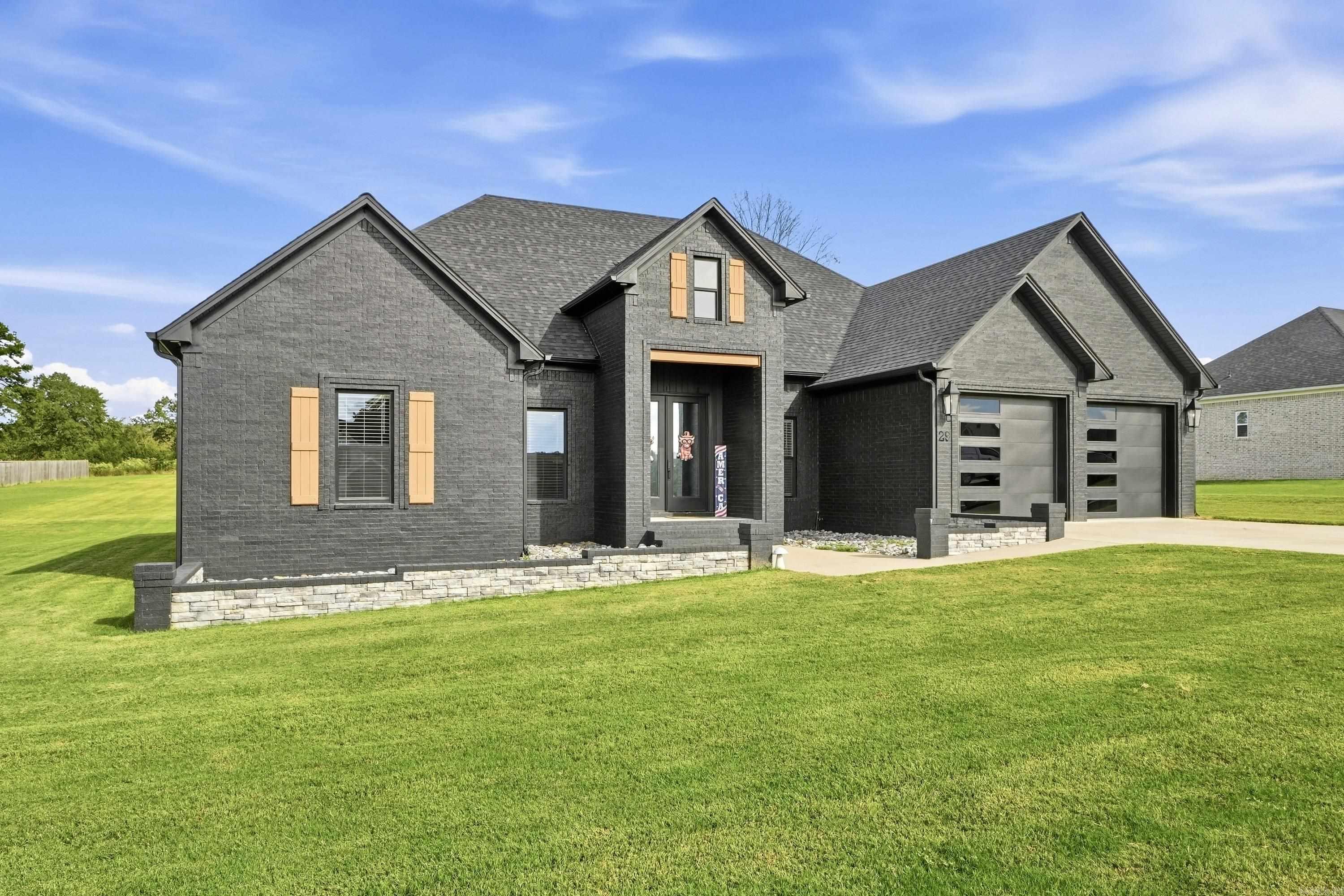 29 republican valley  Greenbrier, AR