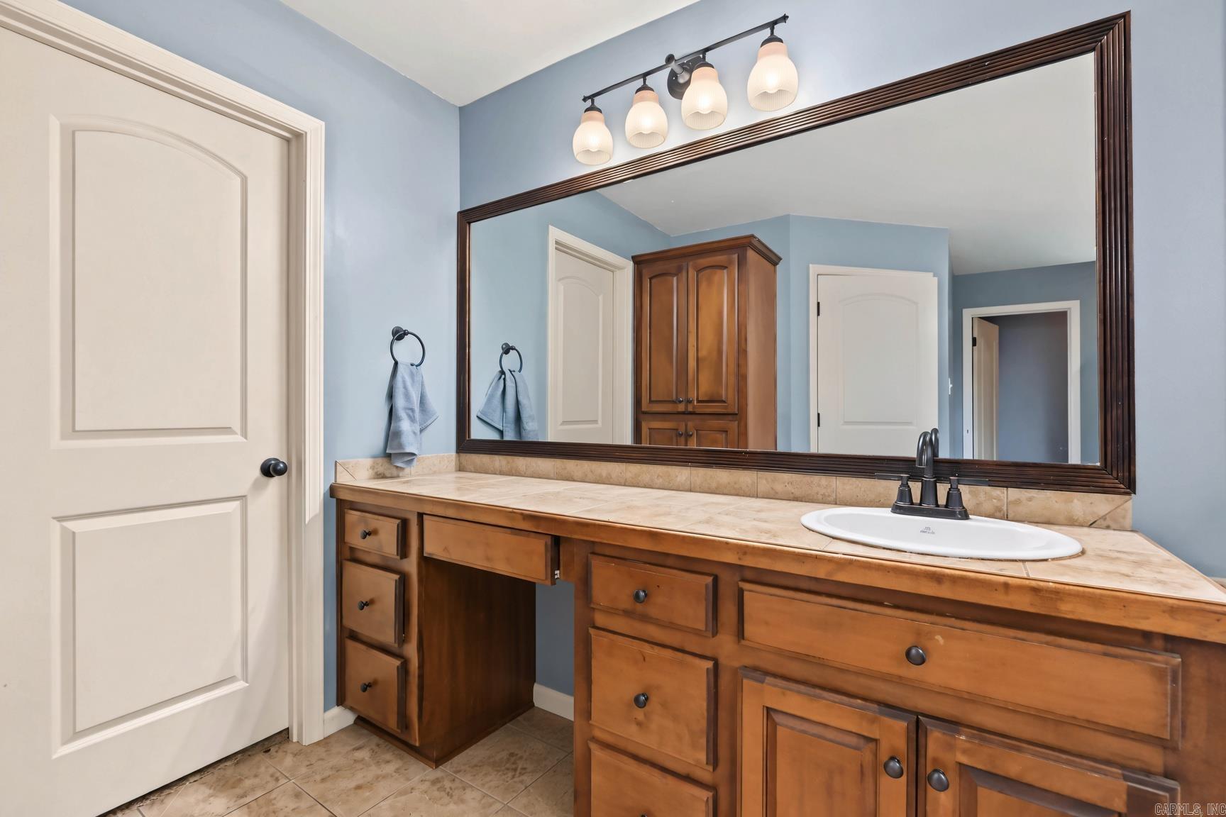 5312 Charles  Bryant, AR