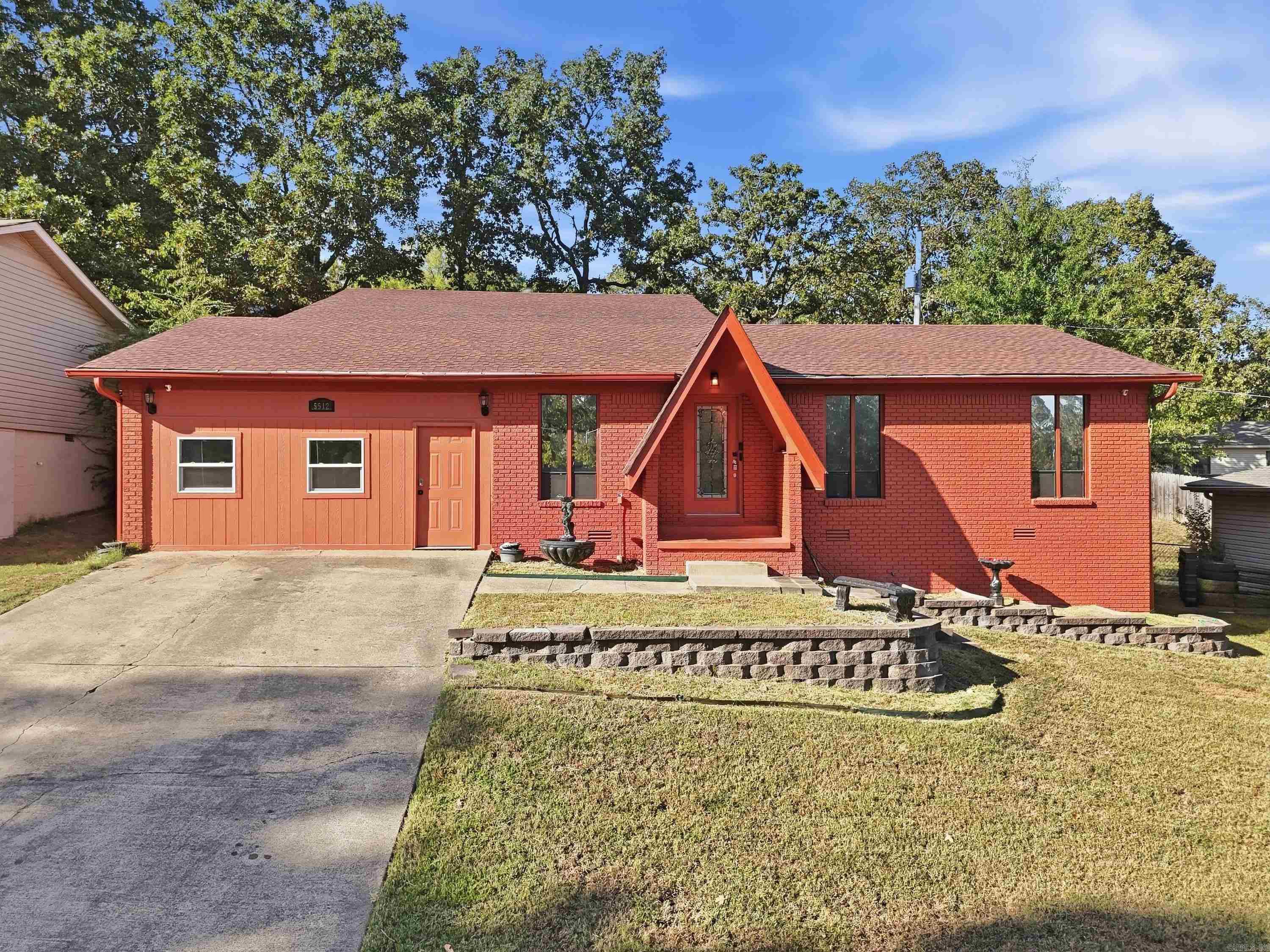 5512 Crescent Drive North Little Rock, AR 72118