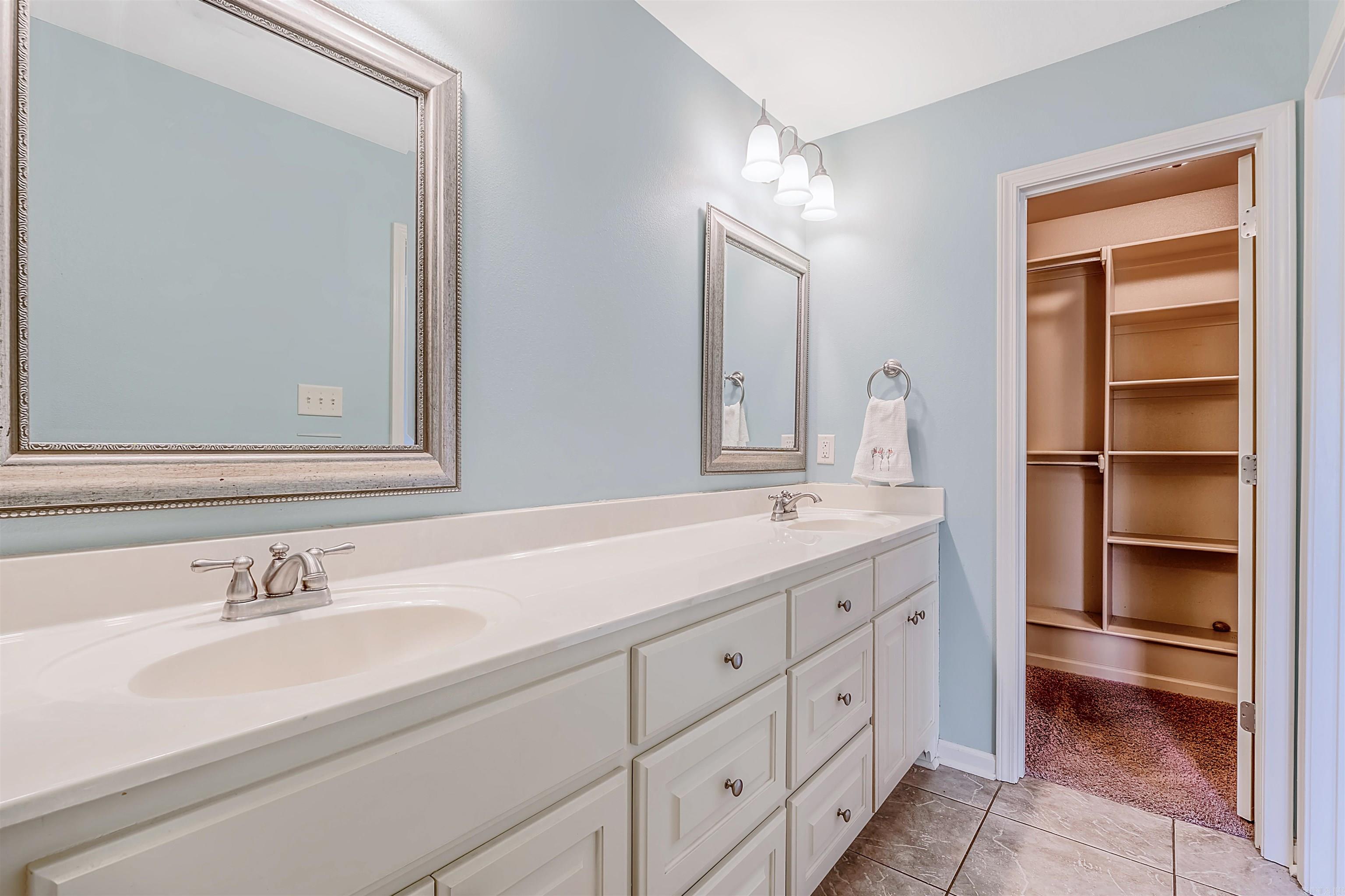 2802 Roset  Bryant, AR