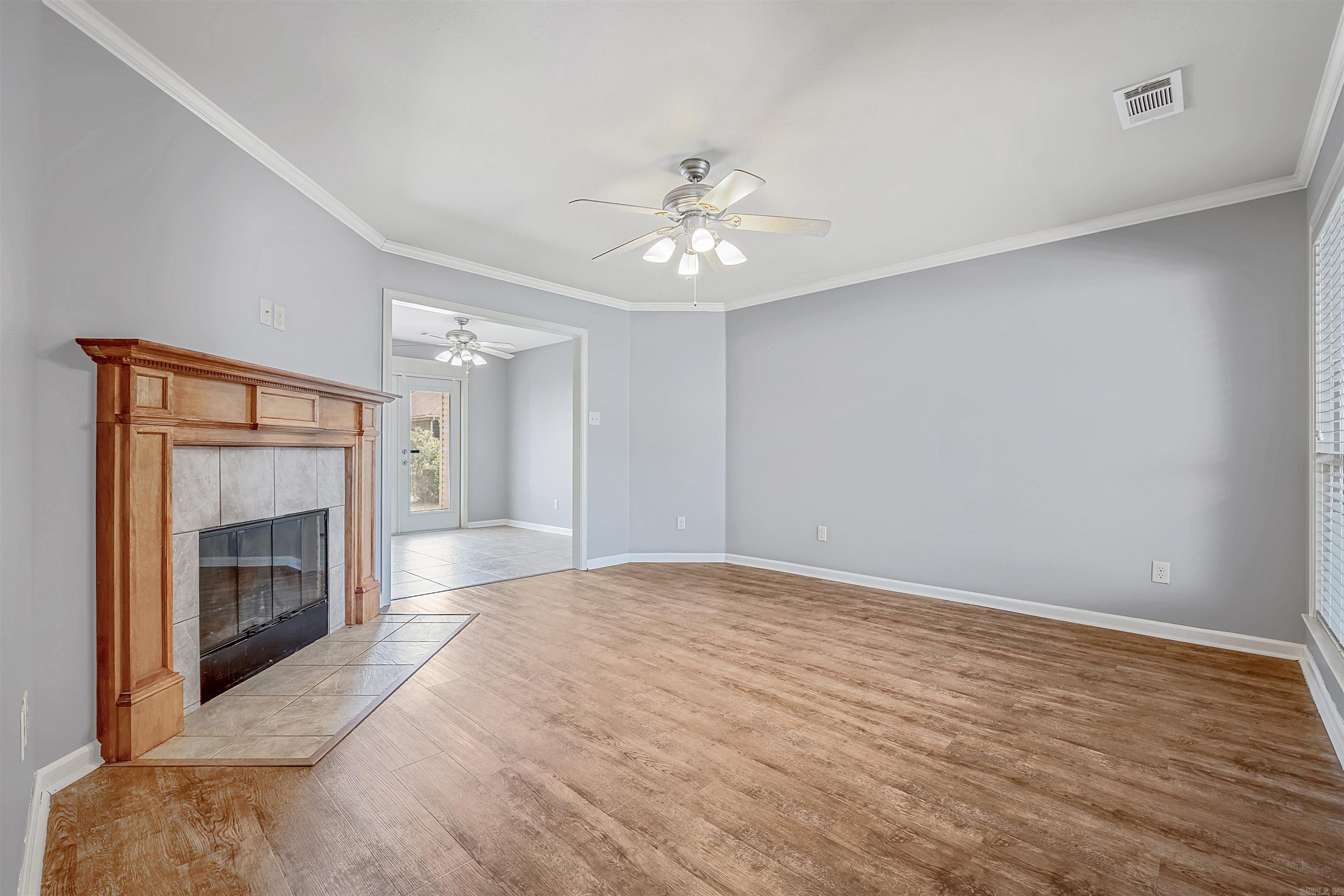 2802 Roset Lane — photo 4