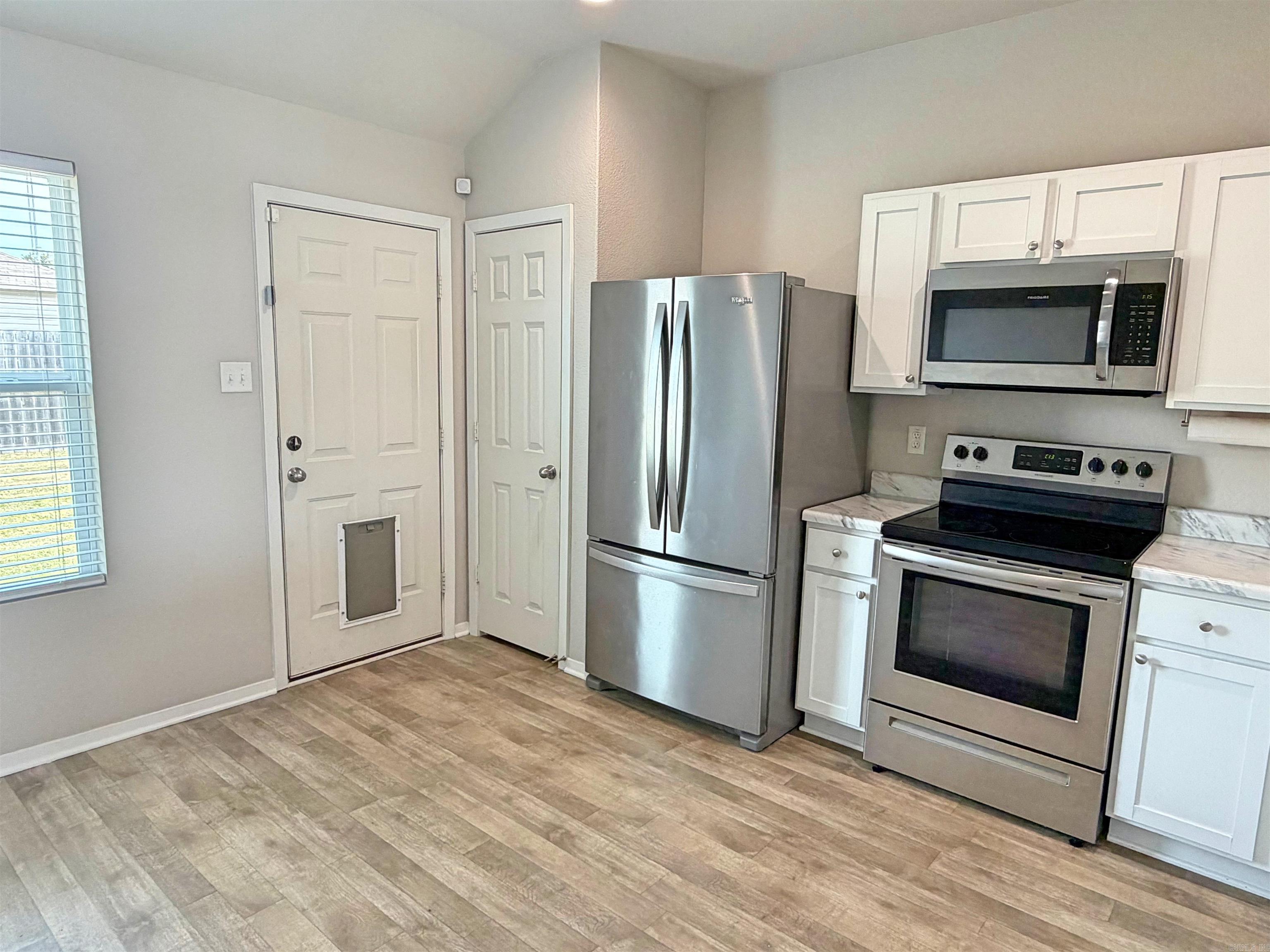 104 Harvest Drive — photo 3